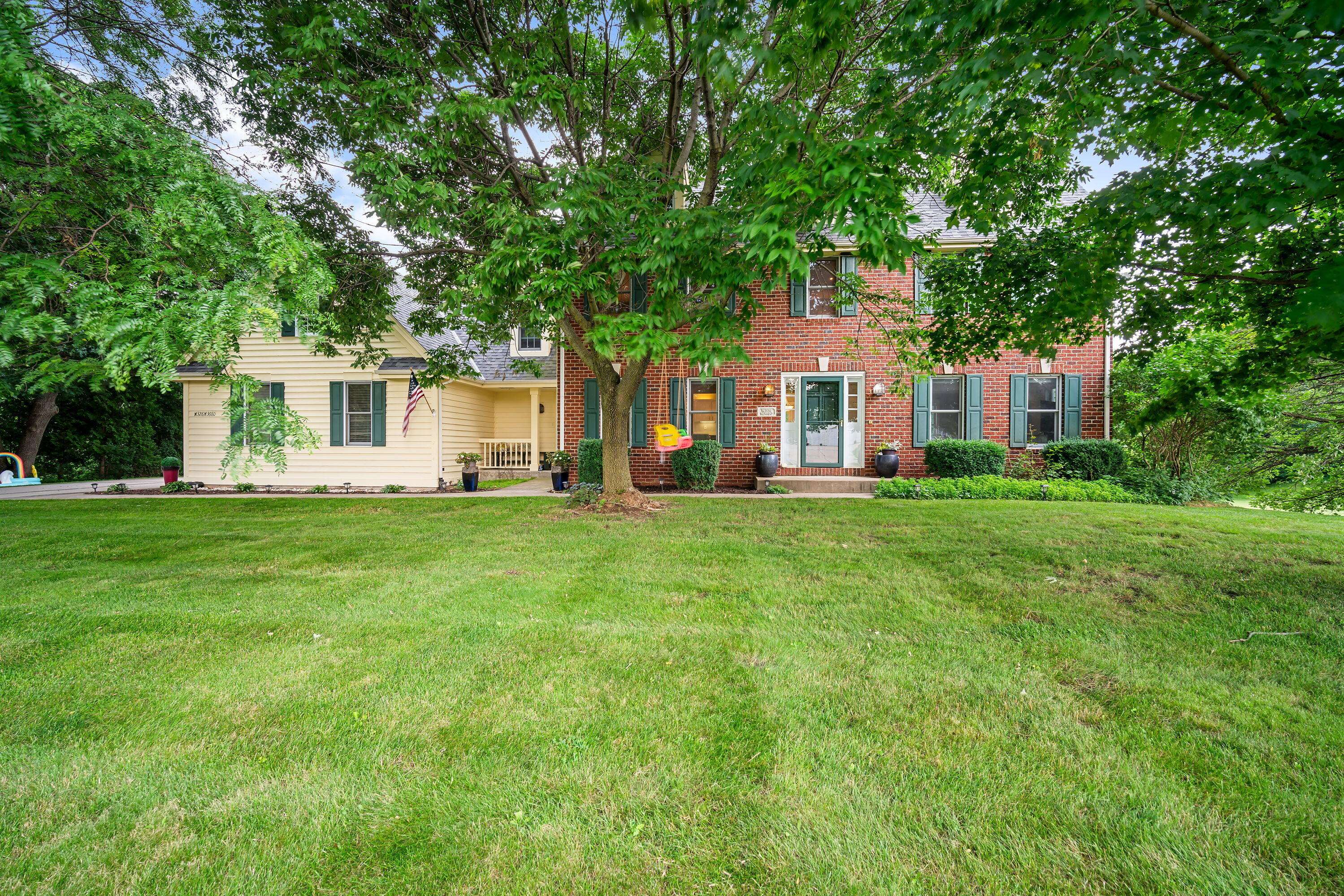 Nashotah, WI 53058,W328N3680 Range Woods Dr