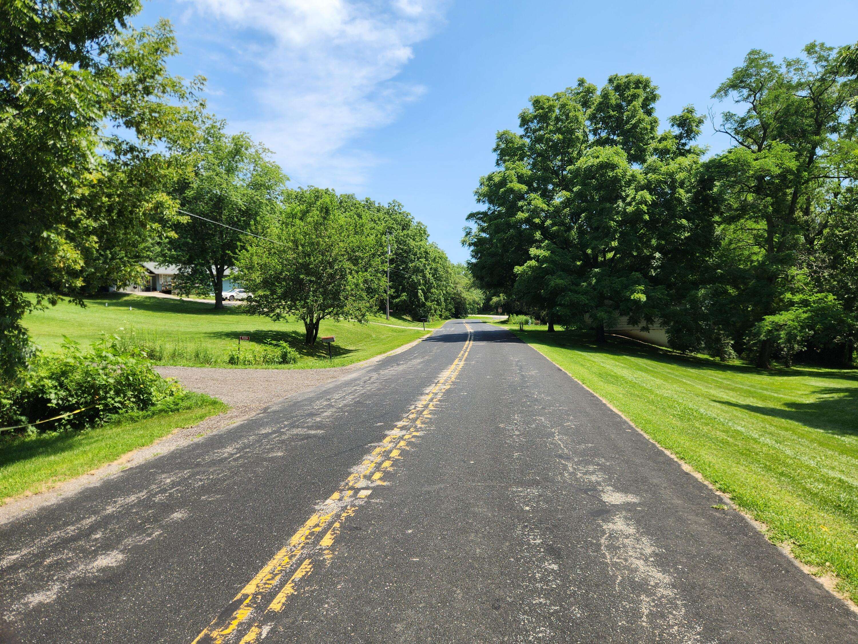 Spring Prairie, WI 53105,304 W Potter Rd