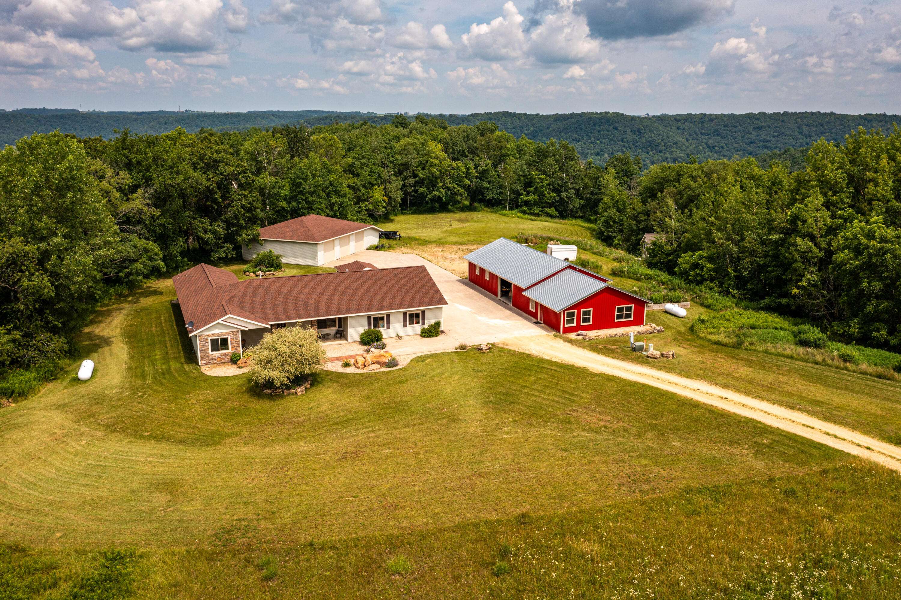 Greenfield, WI 54623,W4168 County Road MM -