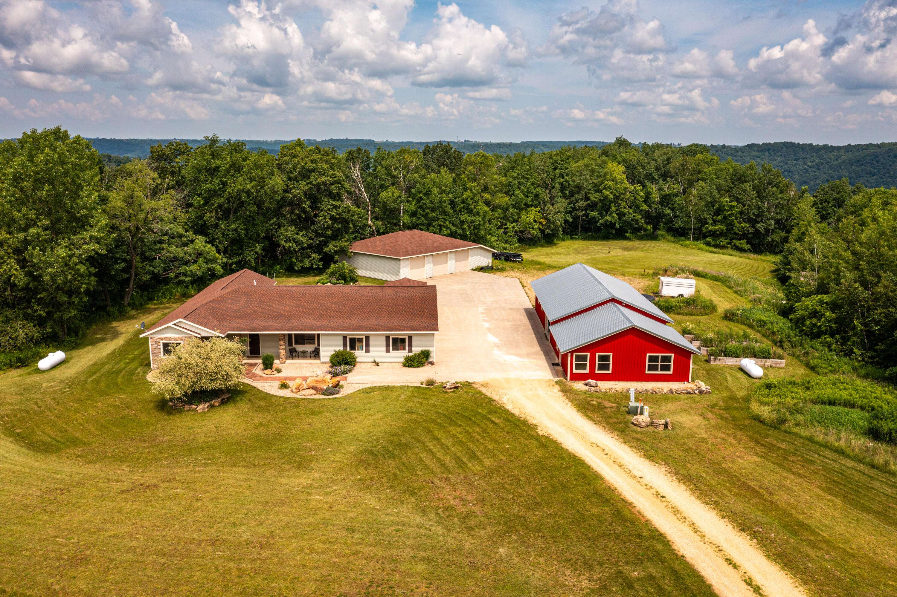 Greenfield, WI 54623,W4168 County Road MM -