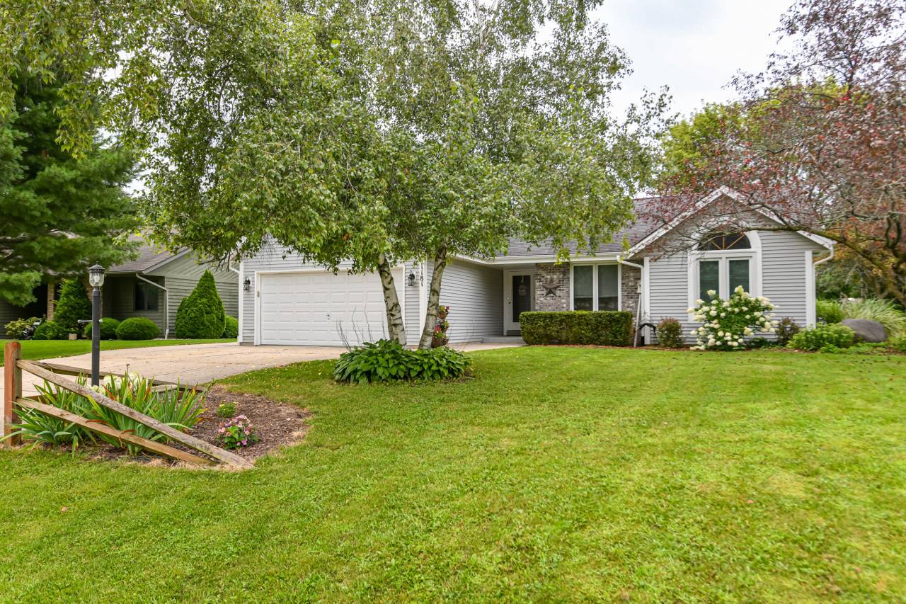 Twin Lakes, WI 53181,1181 Winged Foot Dr