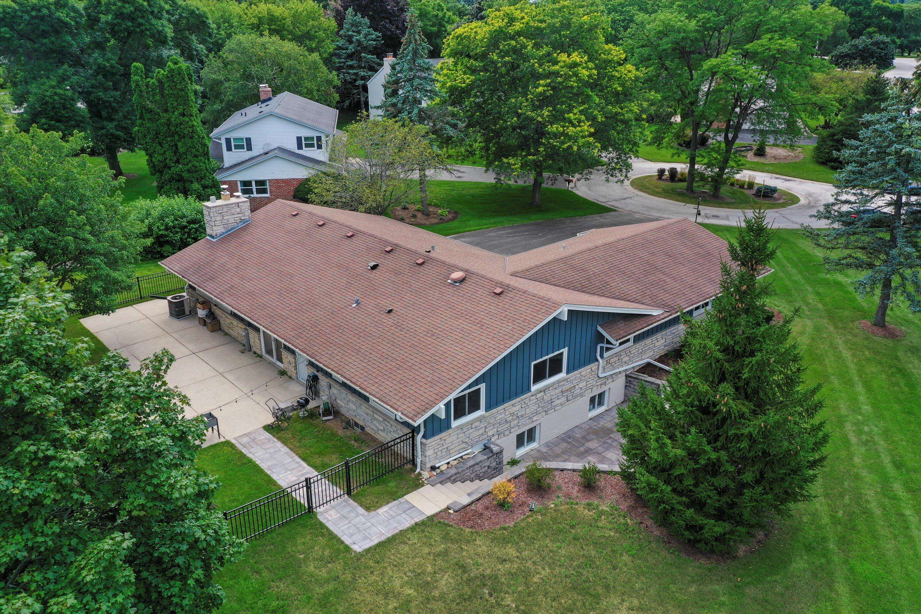 Brookfield, WI 53045,2330 Whippletree Ct