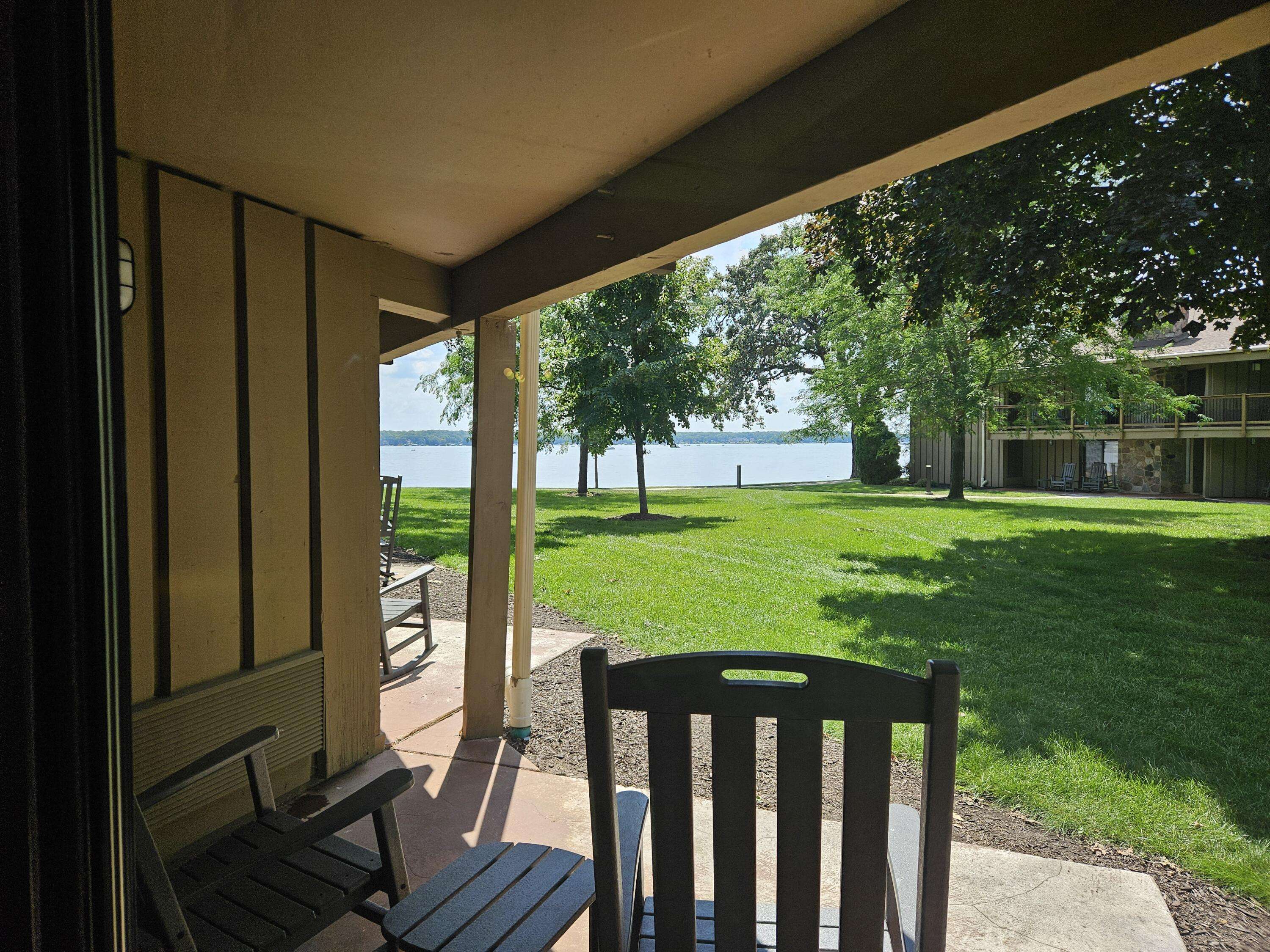 Delavan, WI 53115,2400 E Geneva St Unit 1406