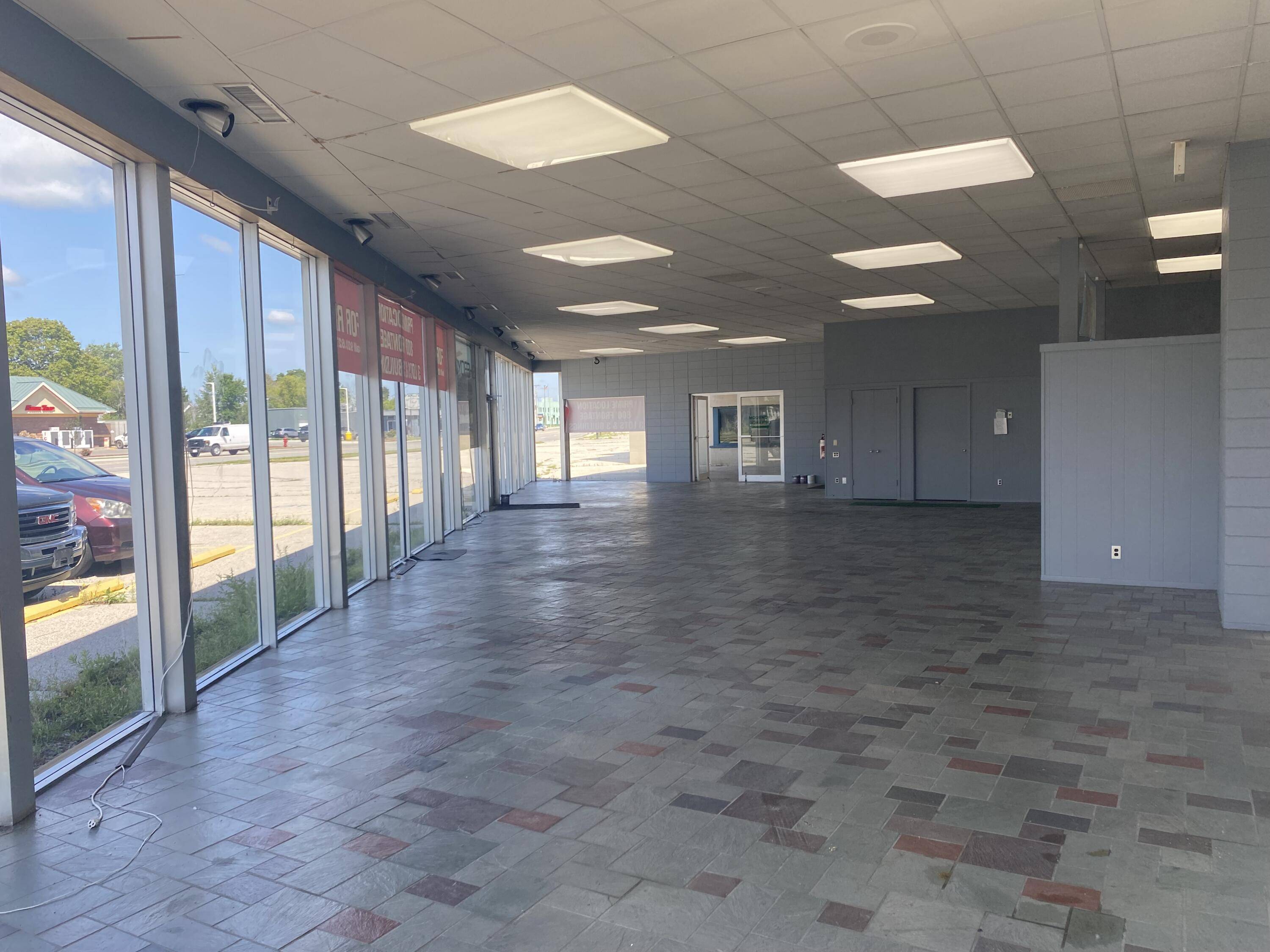 Sheboygan, WI 53081,1619 Calumet Dr