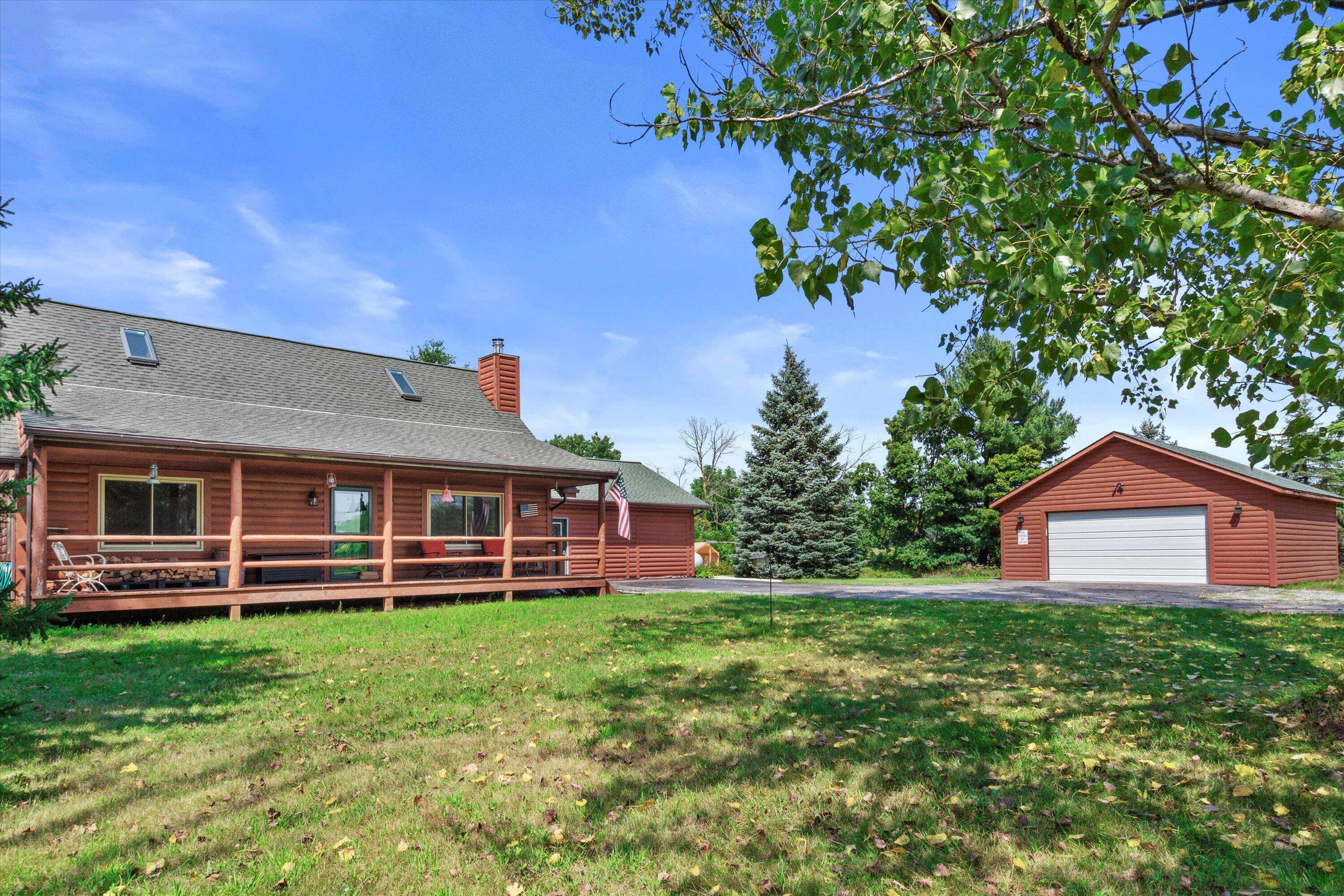 Mukwonago, WI 53149,W325S10145 Beulah Rd