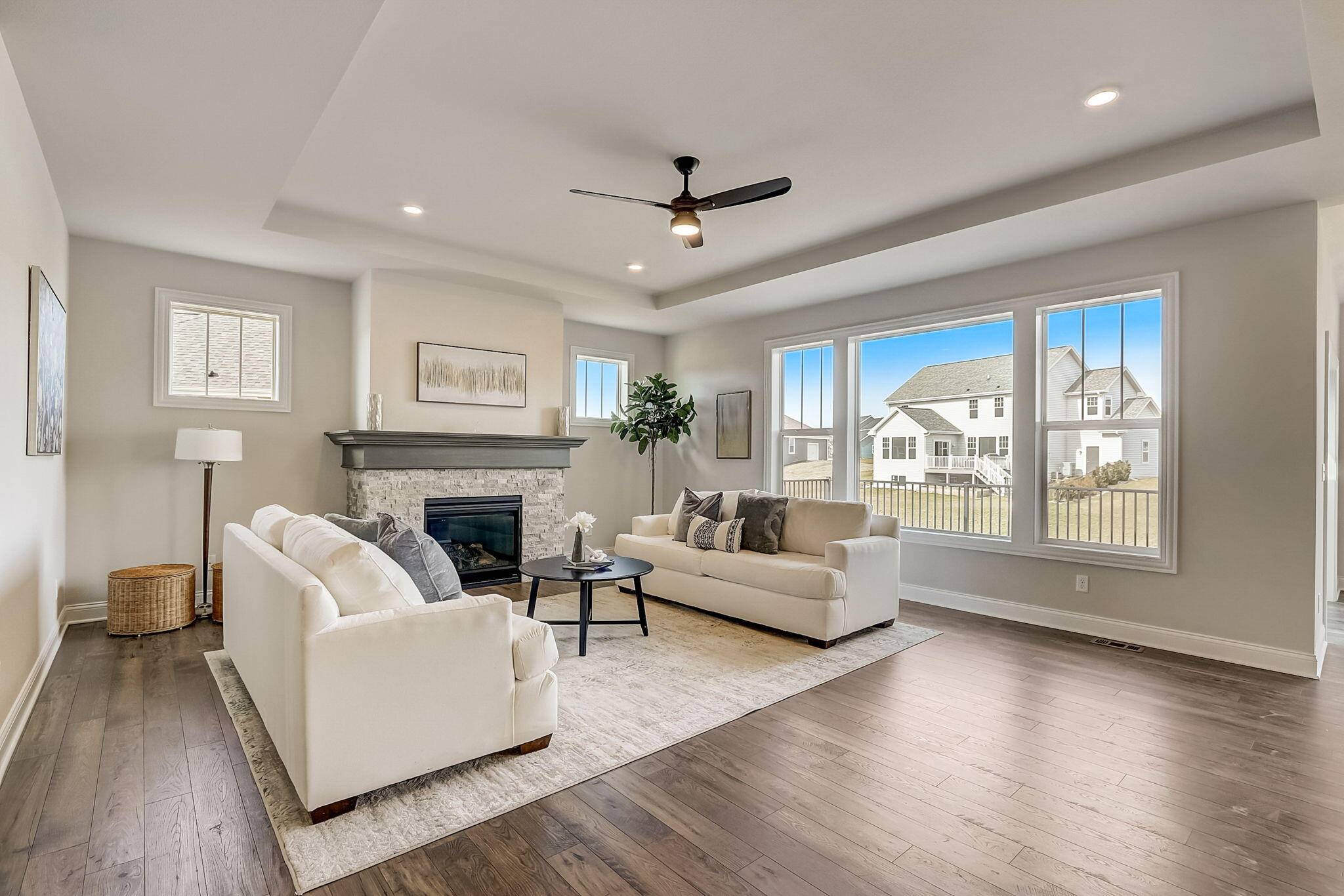 Pewaukee, WI 53072,W221N4618 Timber Dr Unit Lt153