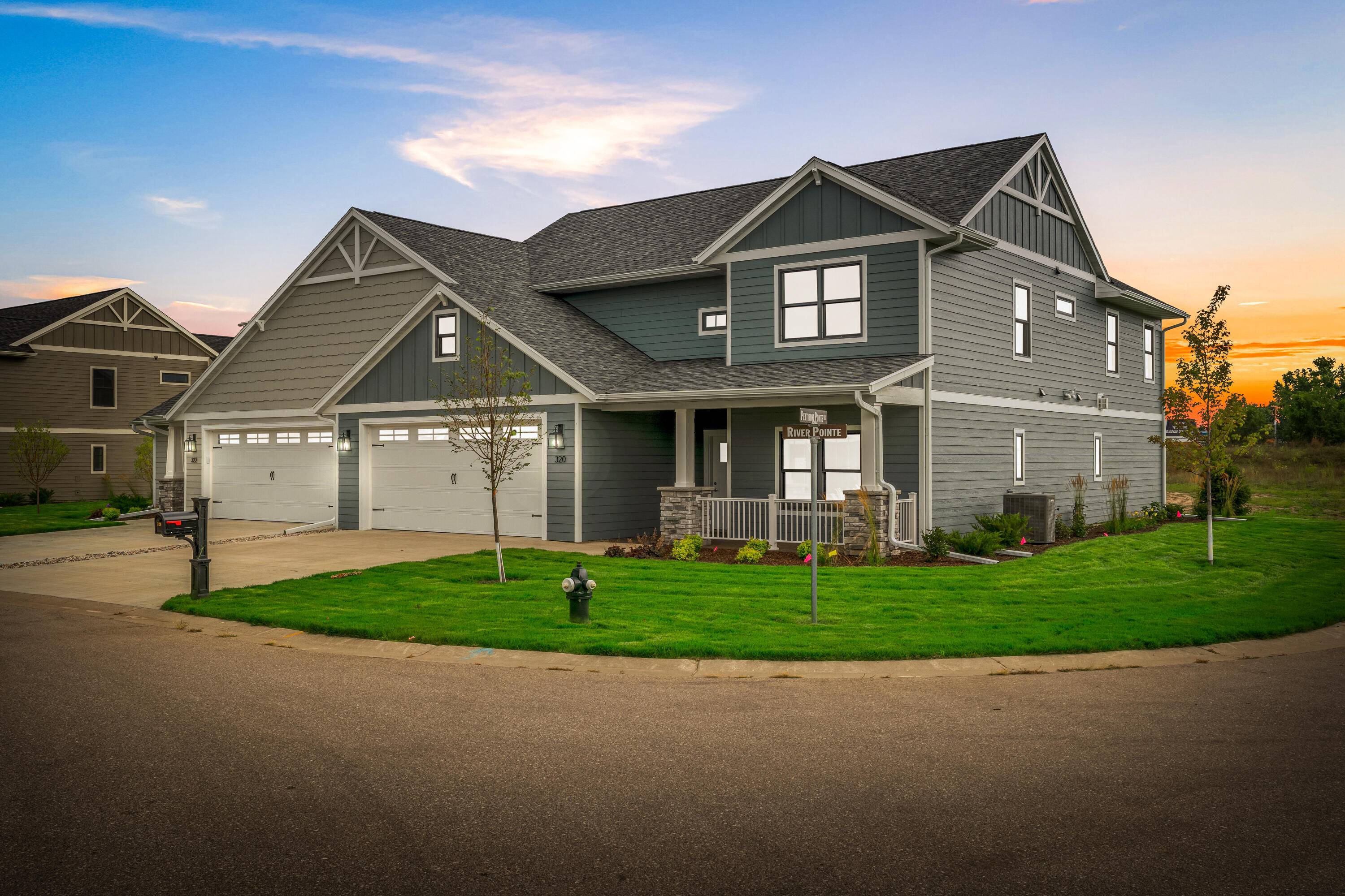 La Crosse, WI 54601,320 River Pt
