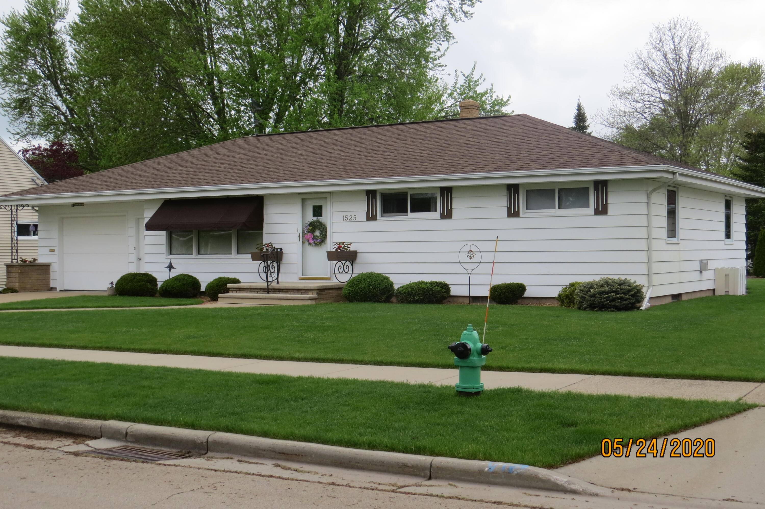 Appleton, WI 54914,1525 N Elinor St