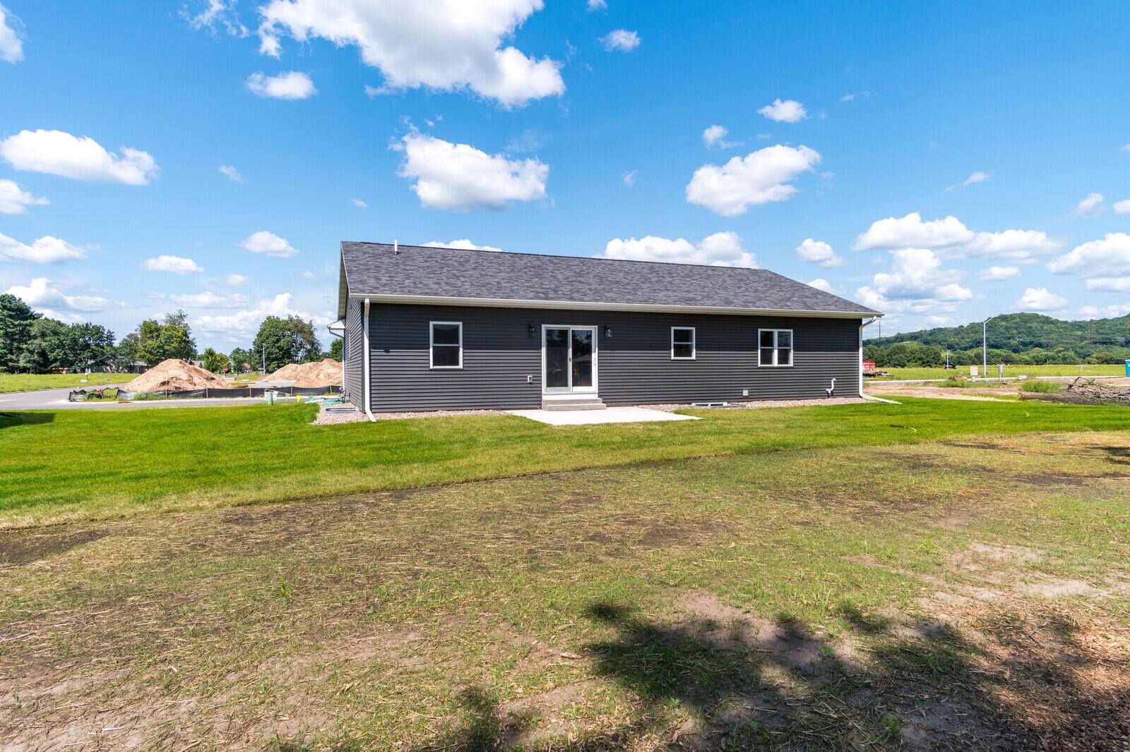 Holmen, WI 54636,1936 Golden Gate Way