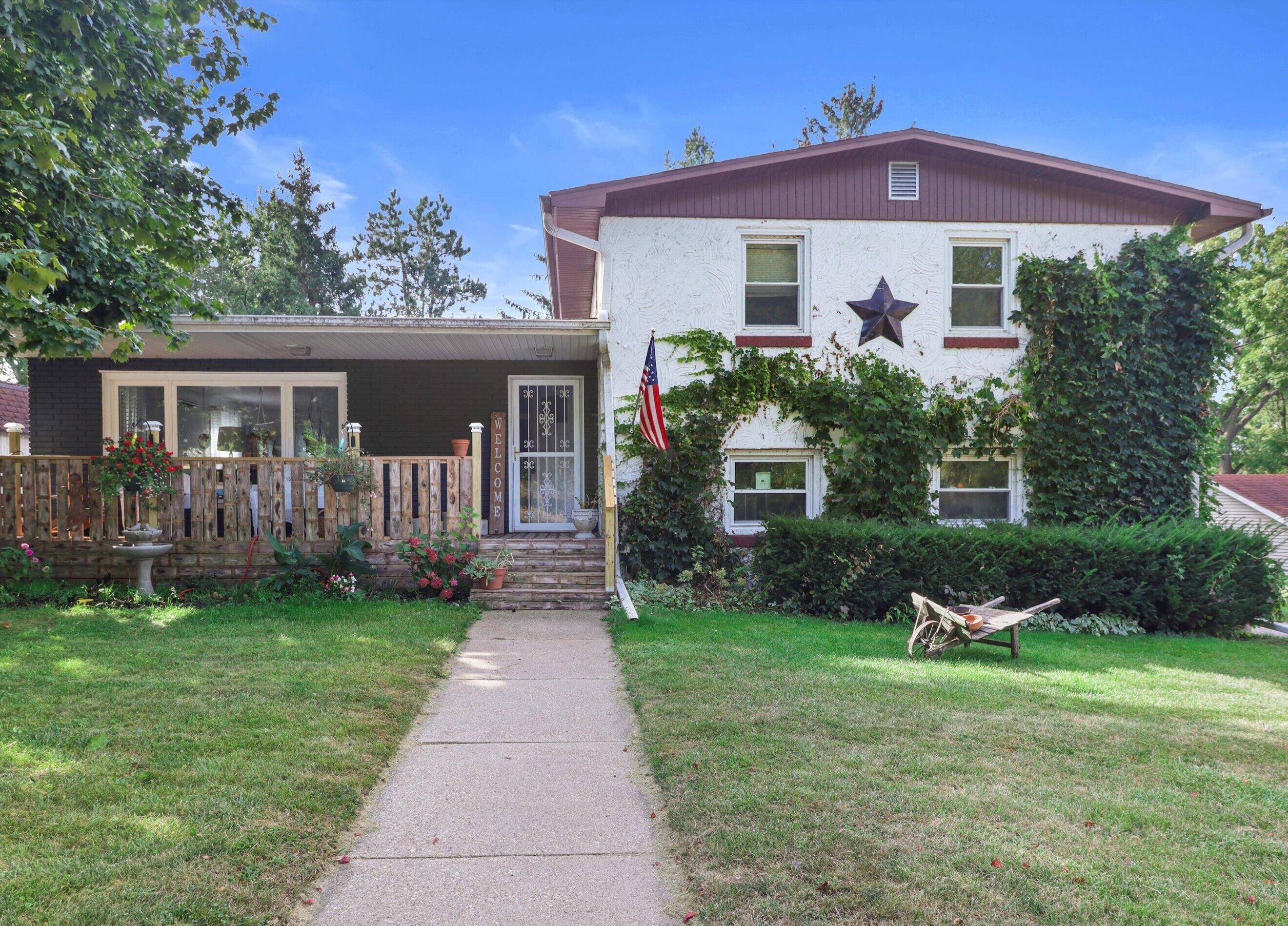 Fort Atkinson, WI 53538,1217 Lillian St