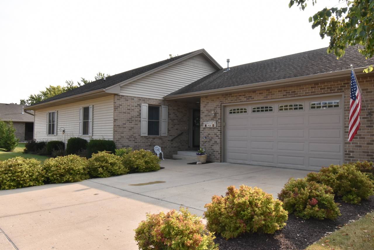 Burlington, WI 53105,1200 Raptor Ct Unit 33