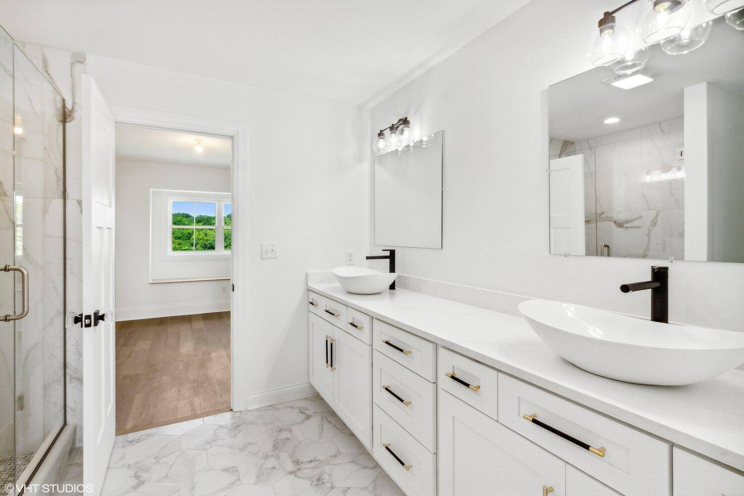 Geneva, WI 53147,690 Eagleton Dr Unit 55-33