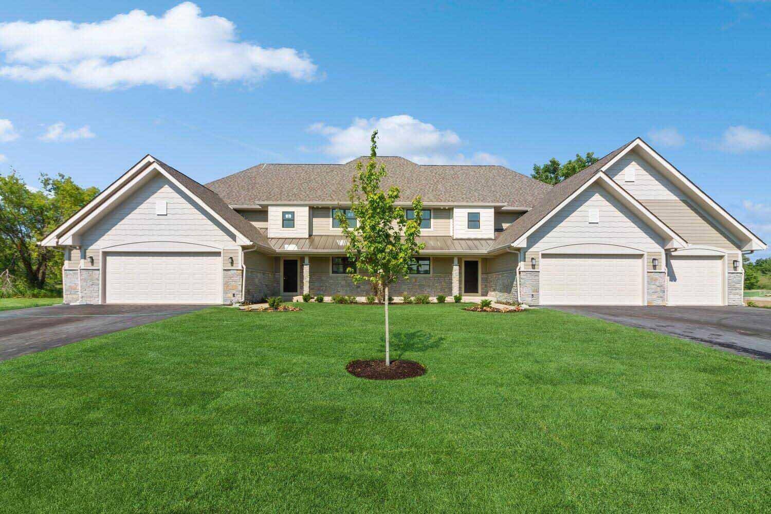 Geneva, WI 53147,694 Eagleton Dr Unit 55-34