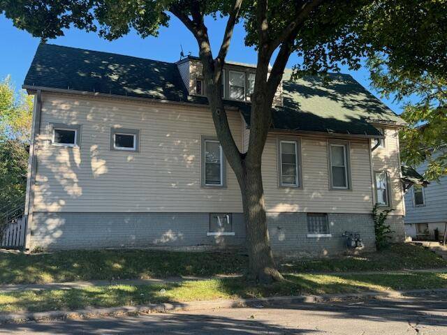 Milwaukee, WI 53206,2033 W Vienna Ave Unit 2033A