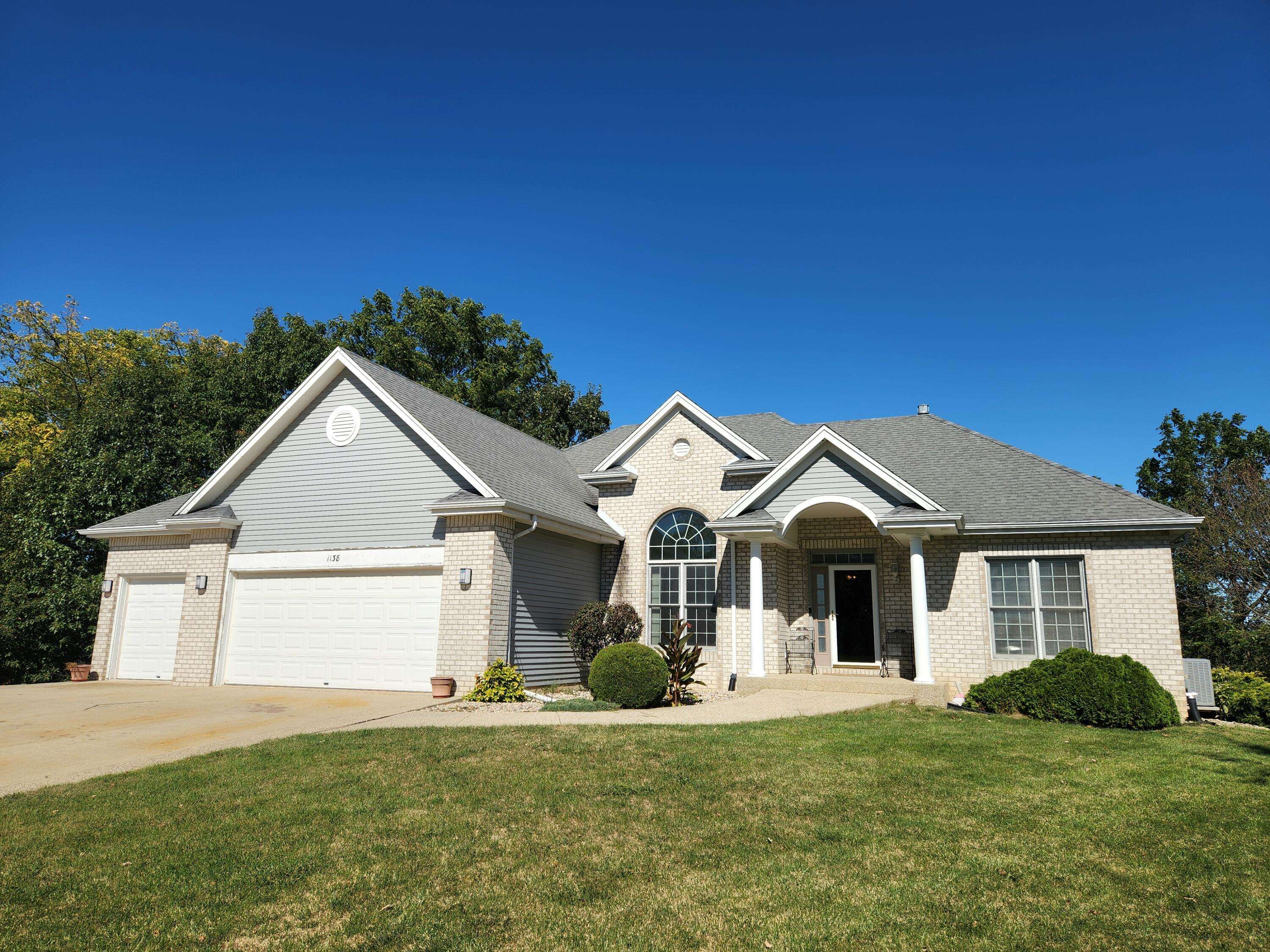 Mount Pleasant, WI 53406,1138 Tall Oak Ct