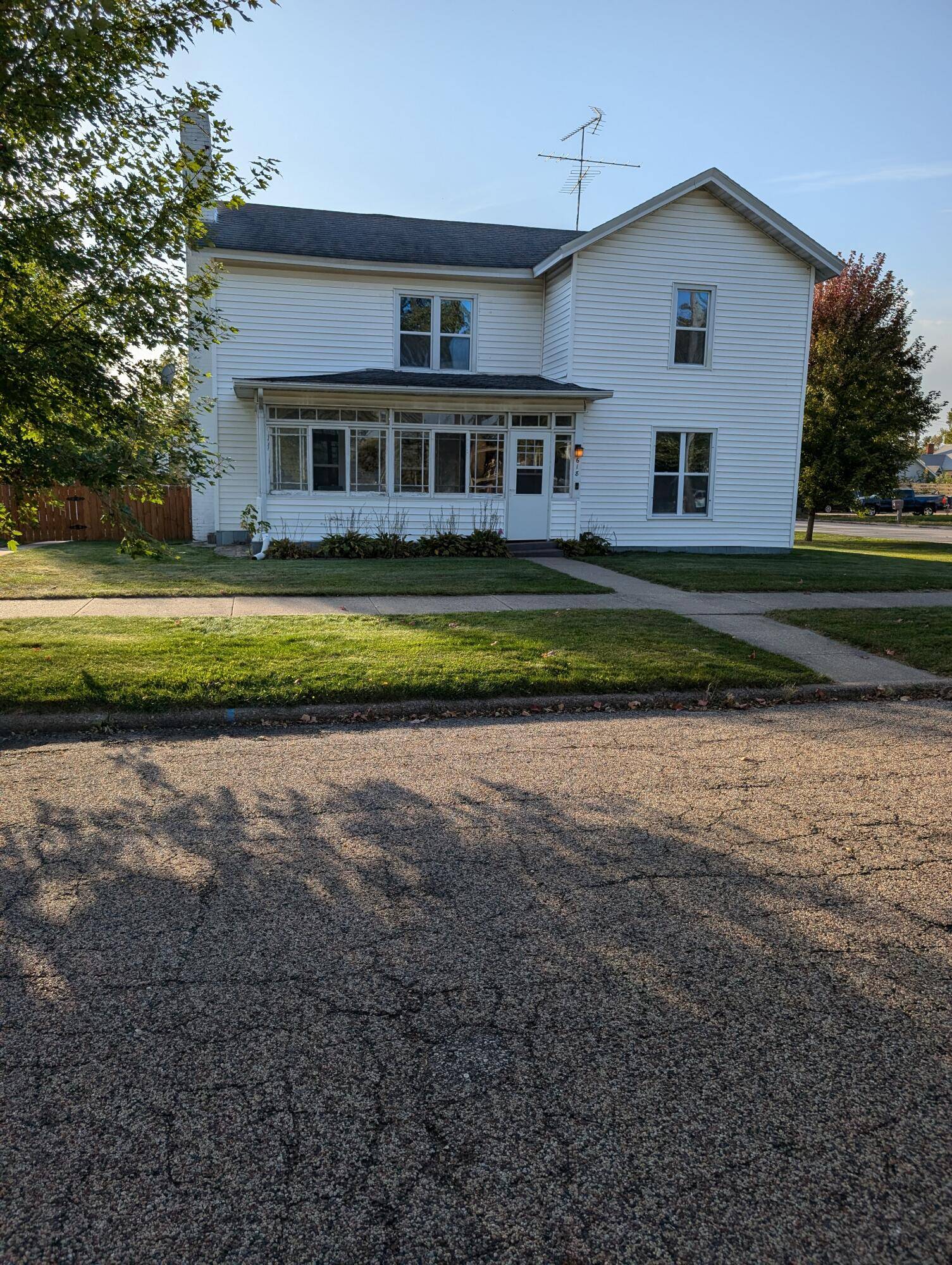 Sparta, WI 54656,618 N Spring St