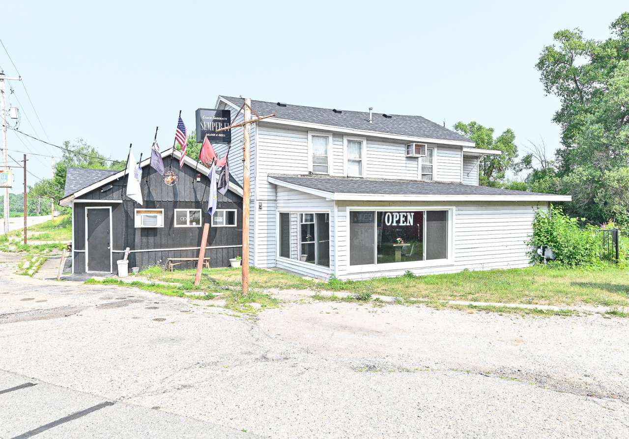 Bloomfield, WI 53128,W1112 N Lake Shore Dr