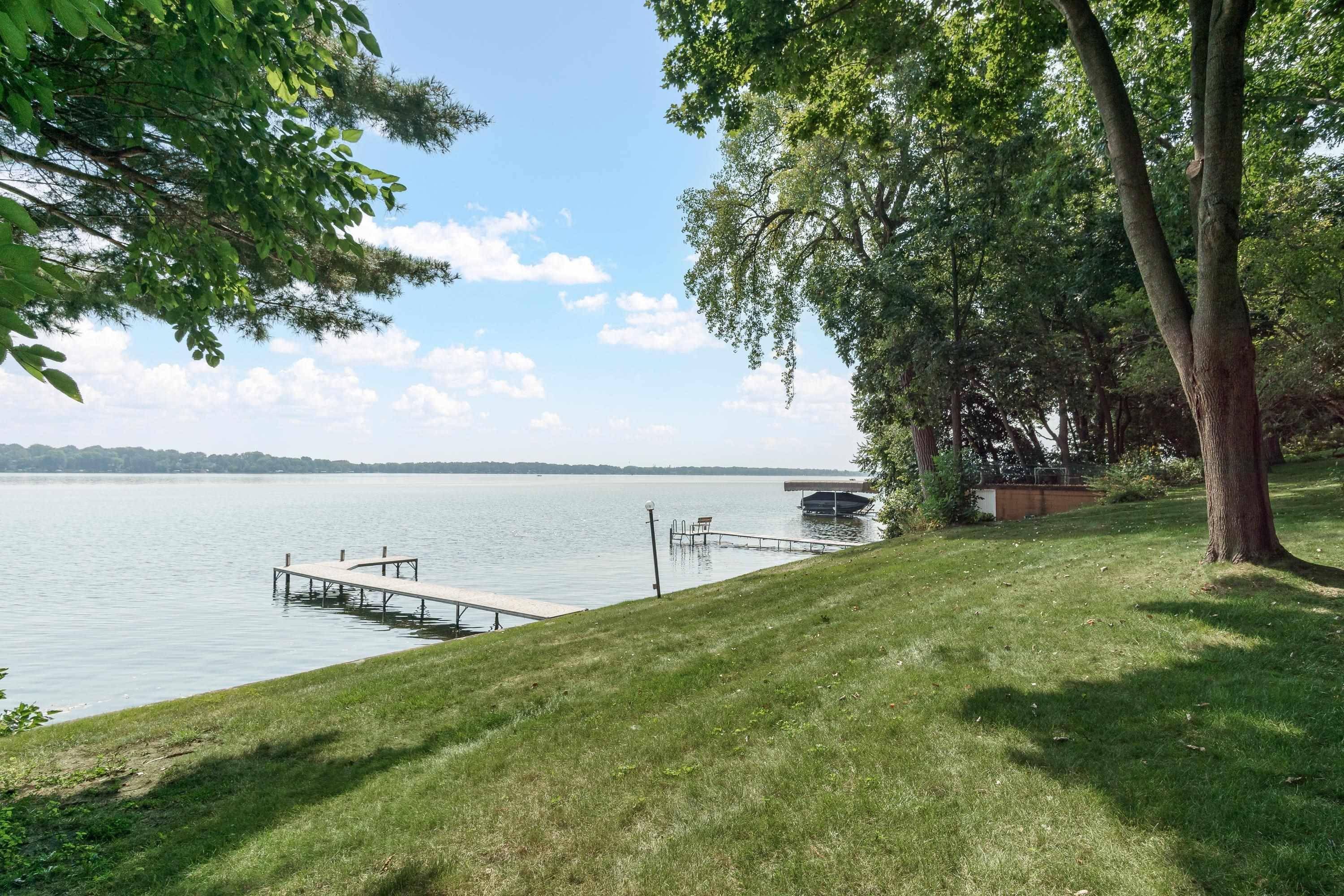 Lake Mills, WI 53551,N6716 Lake Ln