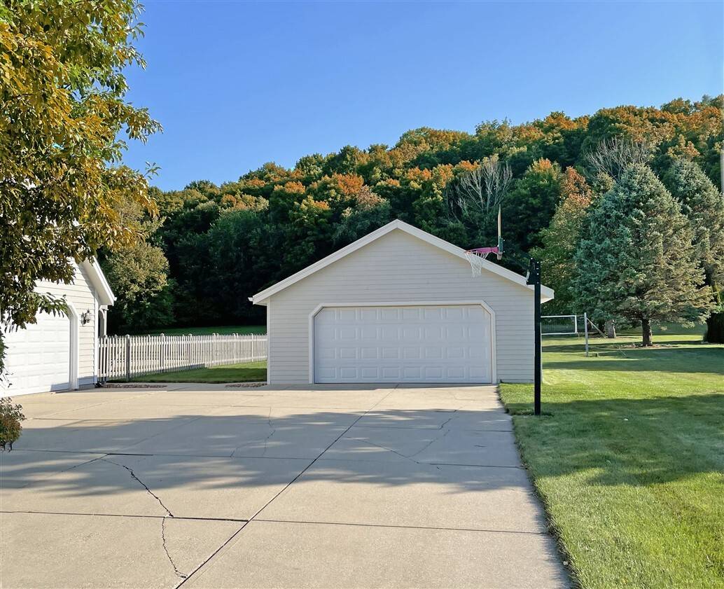 Richfield, WI 53017,3983 Wooded Ridge Trl