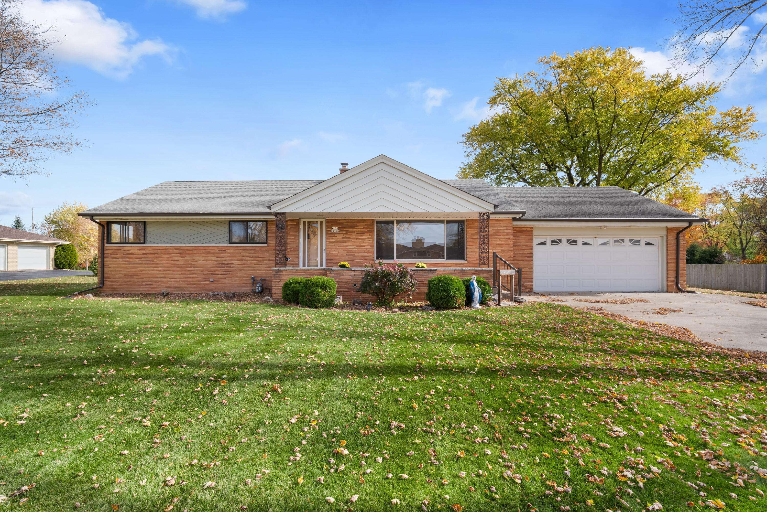 Menomonee Falls, WI 53051,W152N7144 Westwood Dr