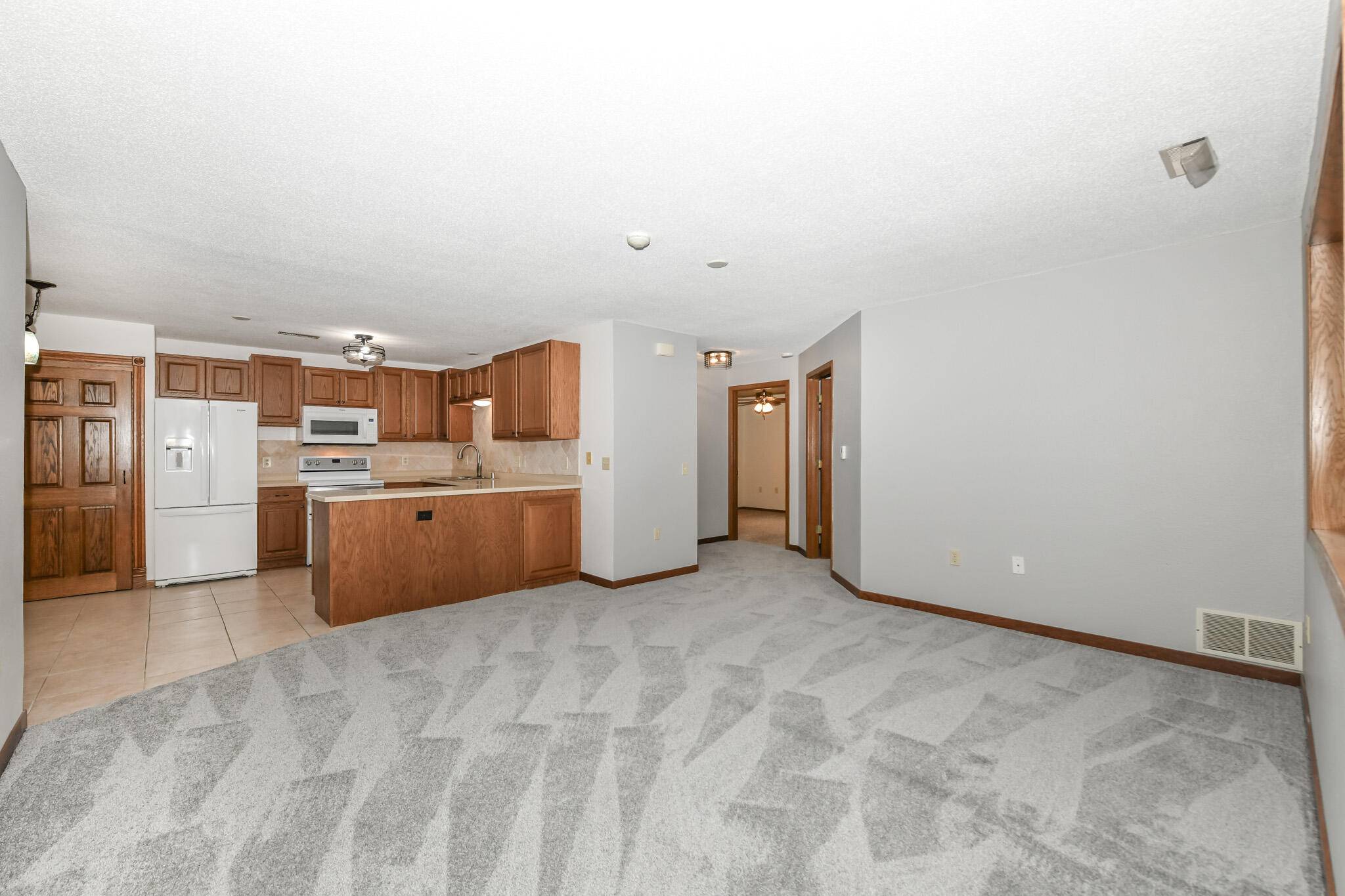 Muskego, WI 53150,W170S7579 Gregory Dr Unit H