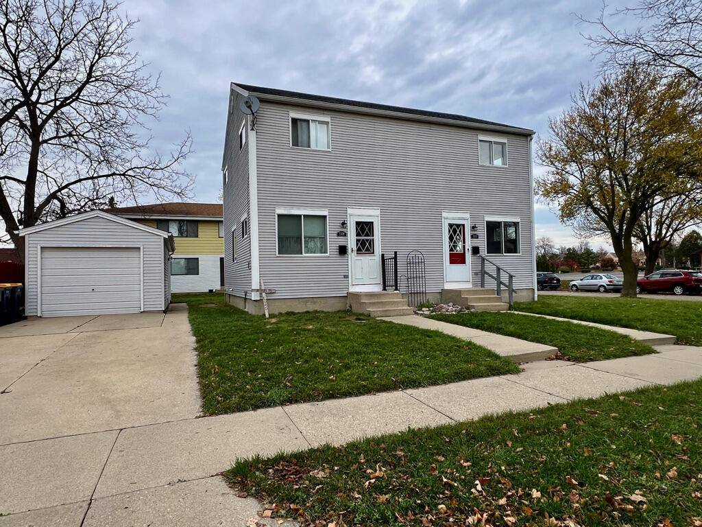 West Allis, WI 53214,7302 W Walker St Unit 7304