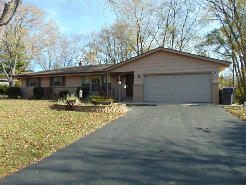 Waukesha, WI 53188,307 Maple Way S