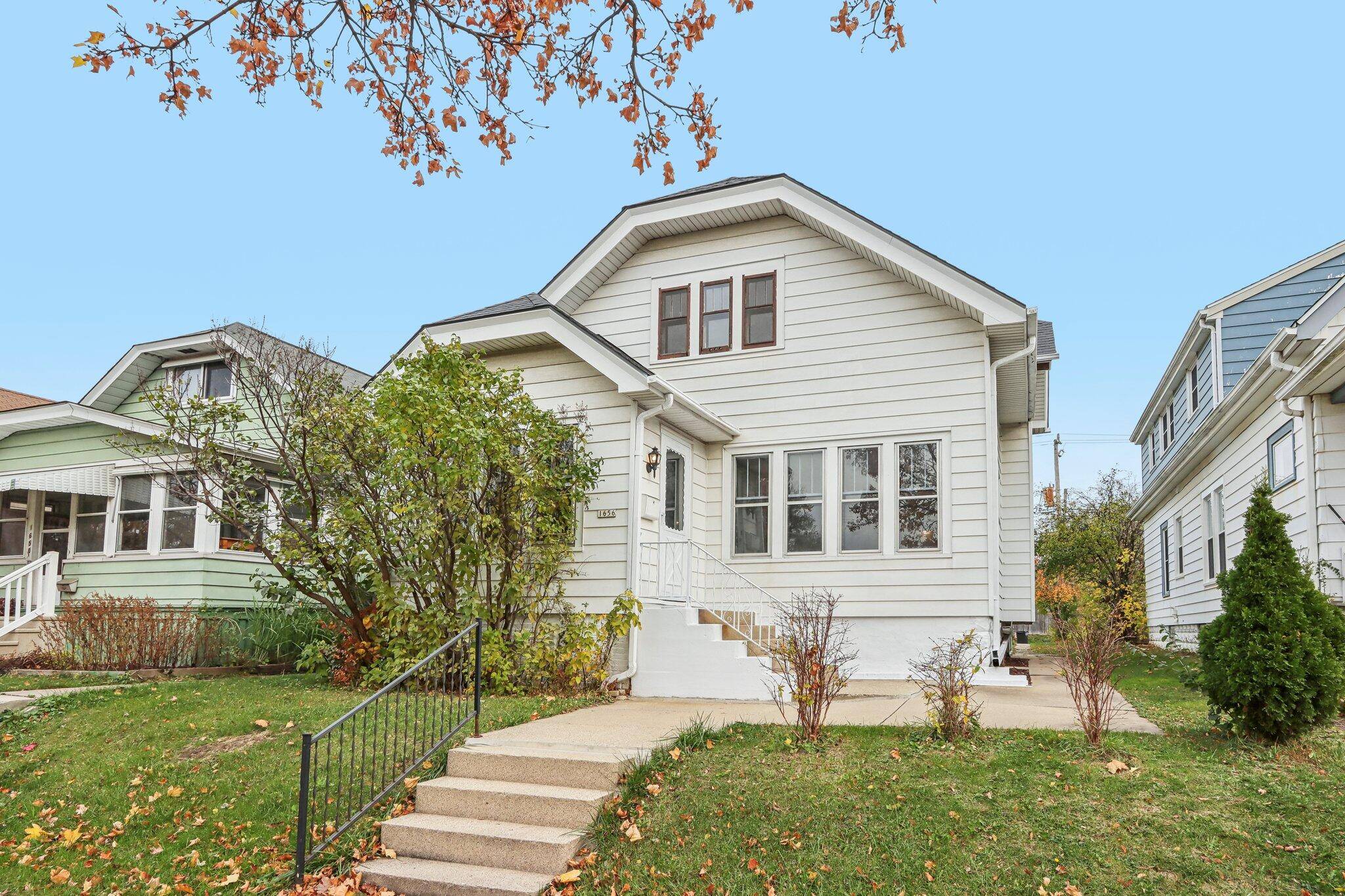 West Milwaukee, WI 53214,1656 S 56th St