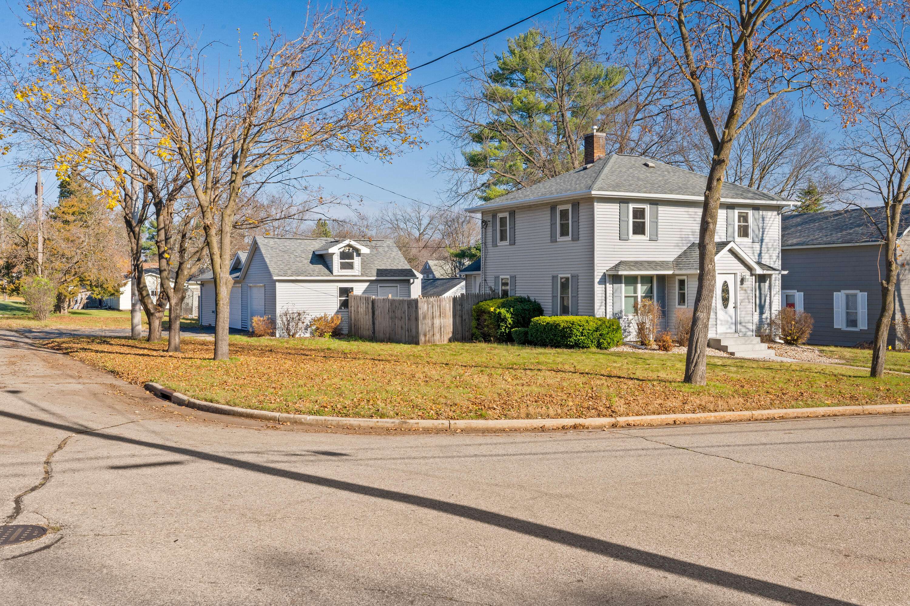 Sparta, WI 54656,1016 W Main St