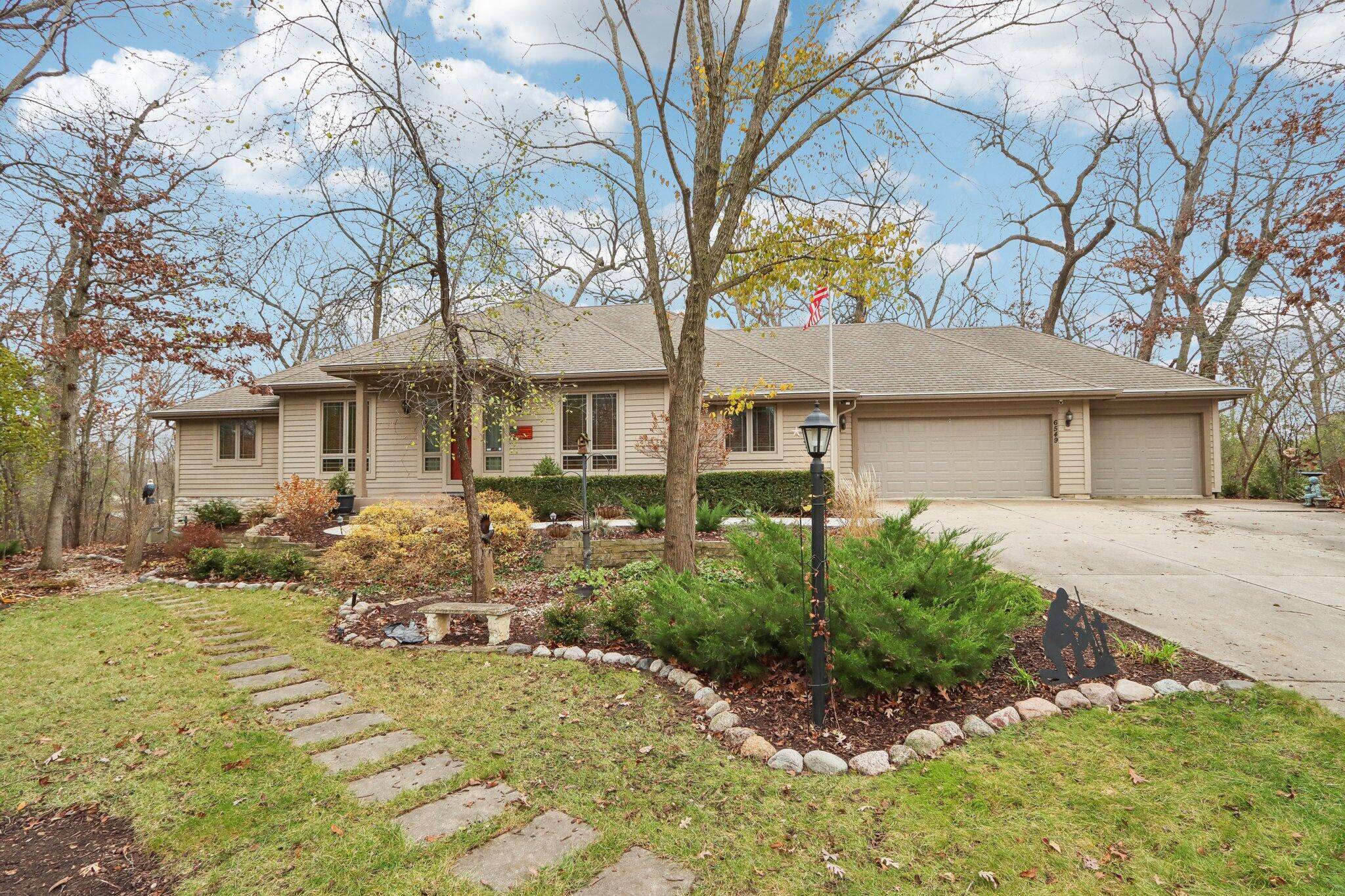 Mount Pleasant, WI 53403,6549 Hillwood Ct