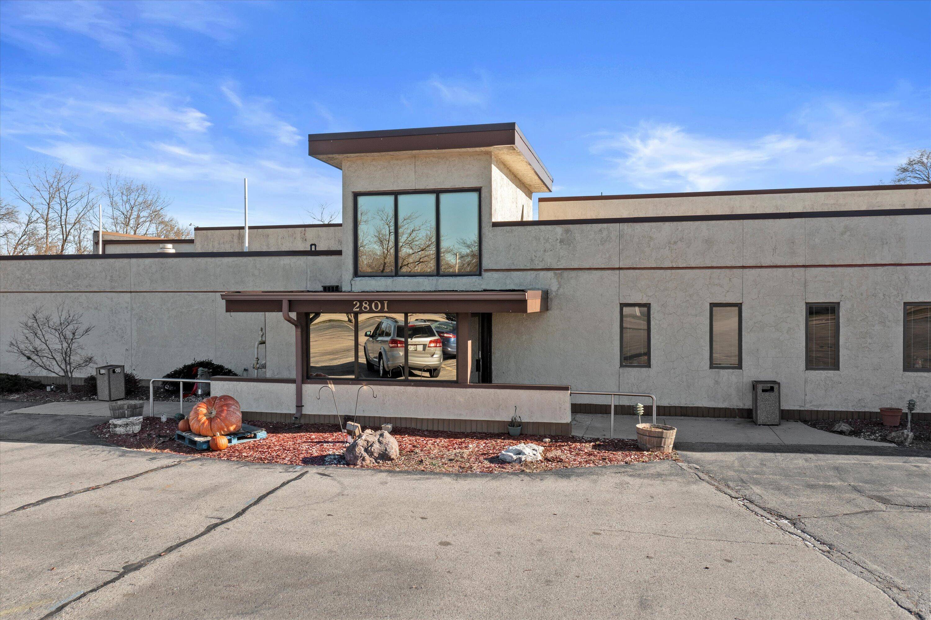 Kenosha, WI 53144,2801 30th Ave