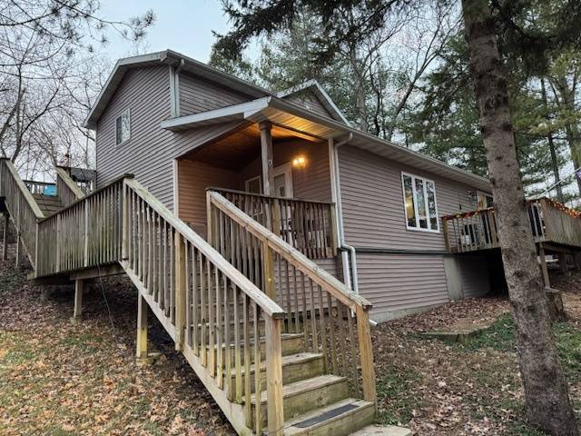 Twin Lakes, WI 53181,816 Maple St