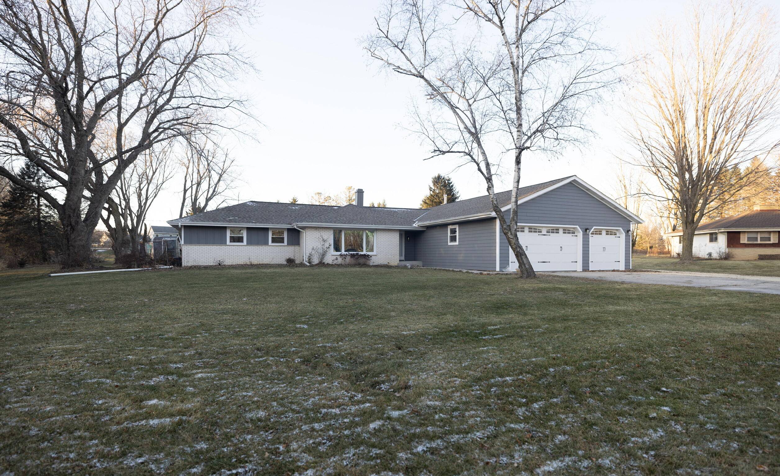 Grafton, WI 53024,1622 Sharon Ln