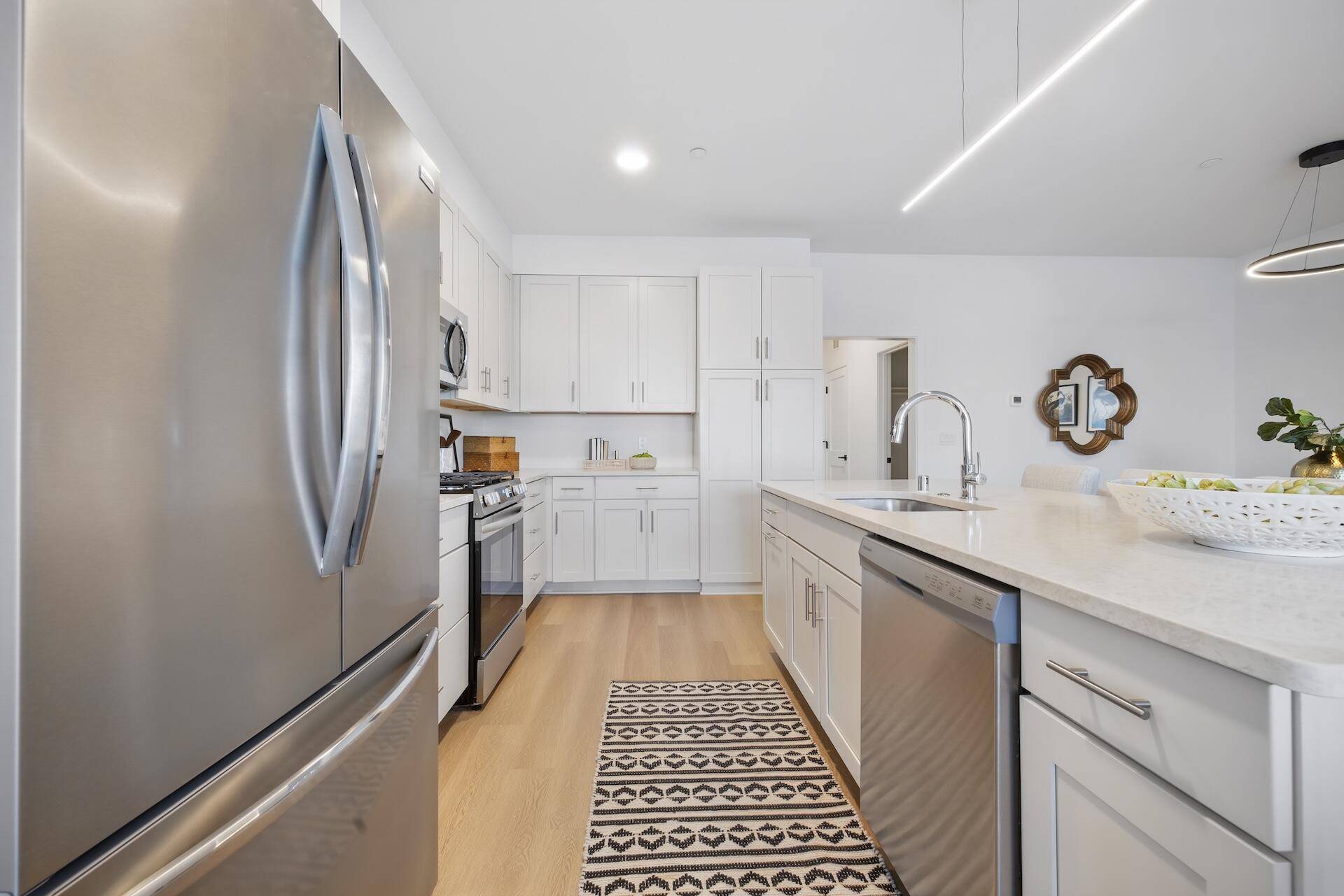 Oak Creek, WI 53154,9352 S Alder Pl Unit 103