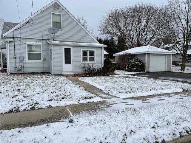 Walworth, WI 53184,302 N Main St