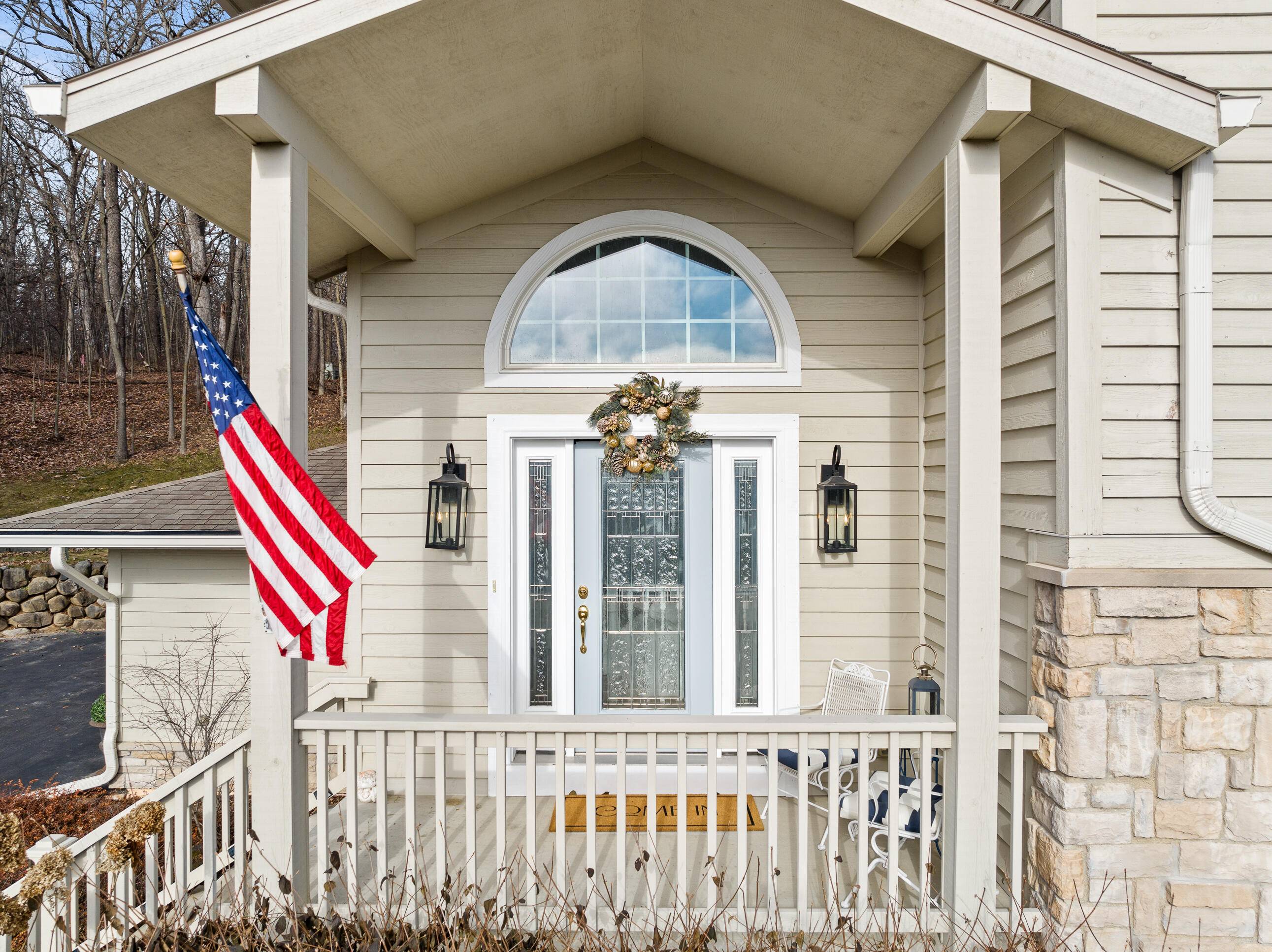 Geneva, WI 53147,1066 Edinborough Ct