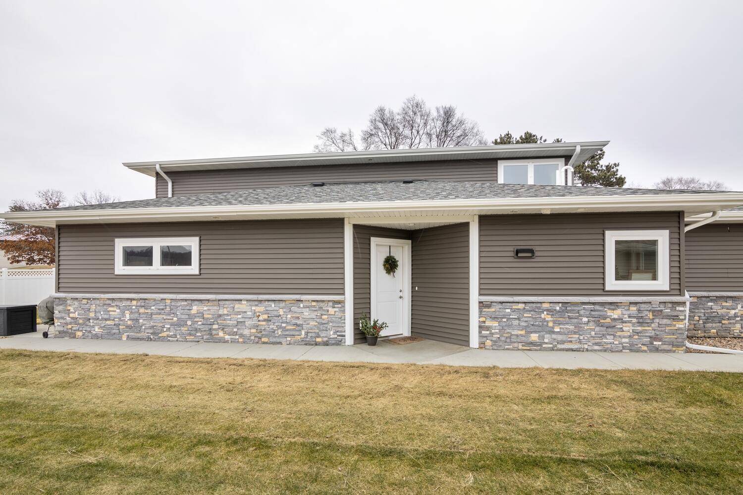 Holmen, WI 54636,1200 Sween Dr Unit 7