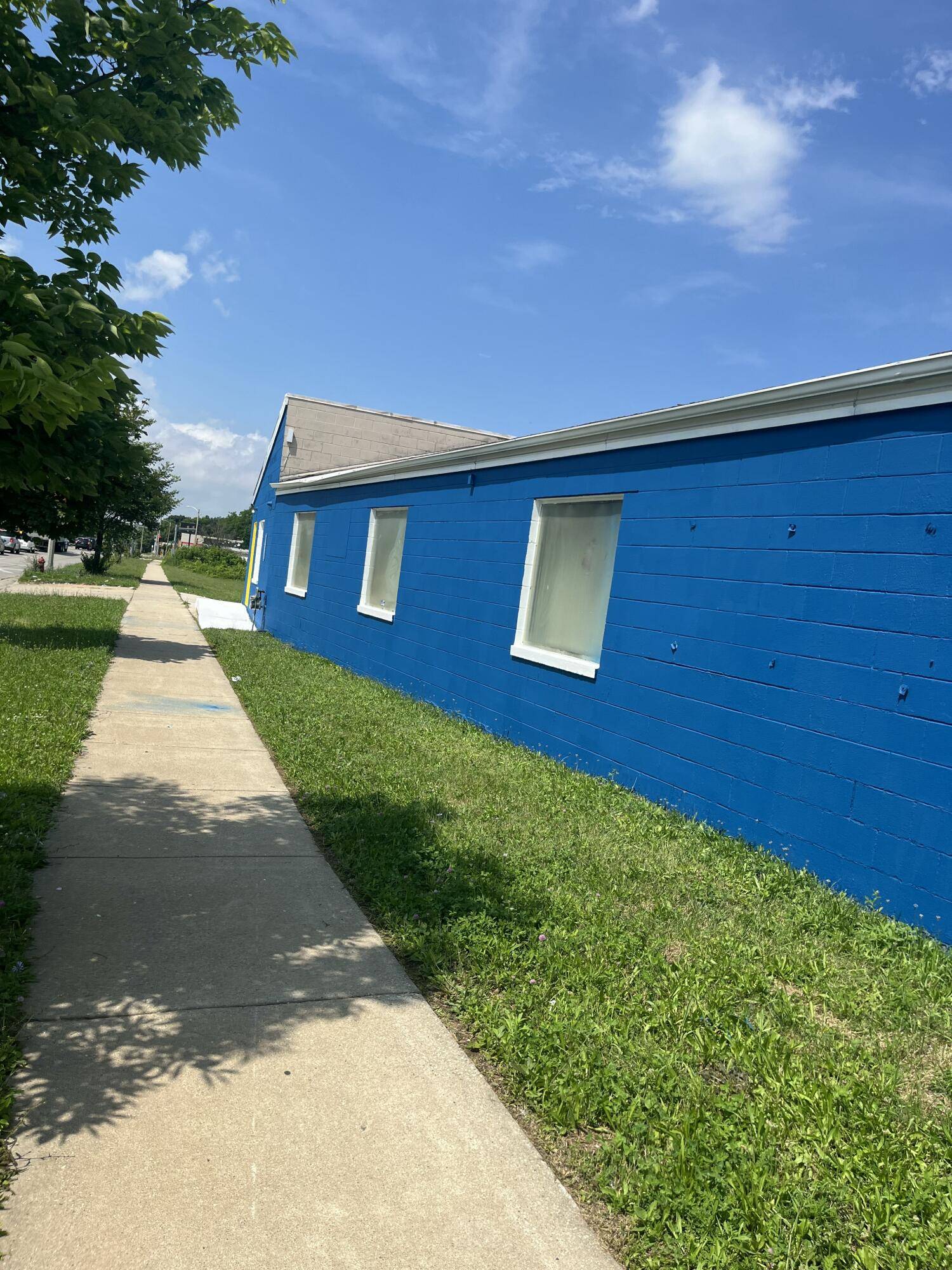 Milwaukee, WI 53209,4730 N Teutonia Ave