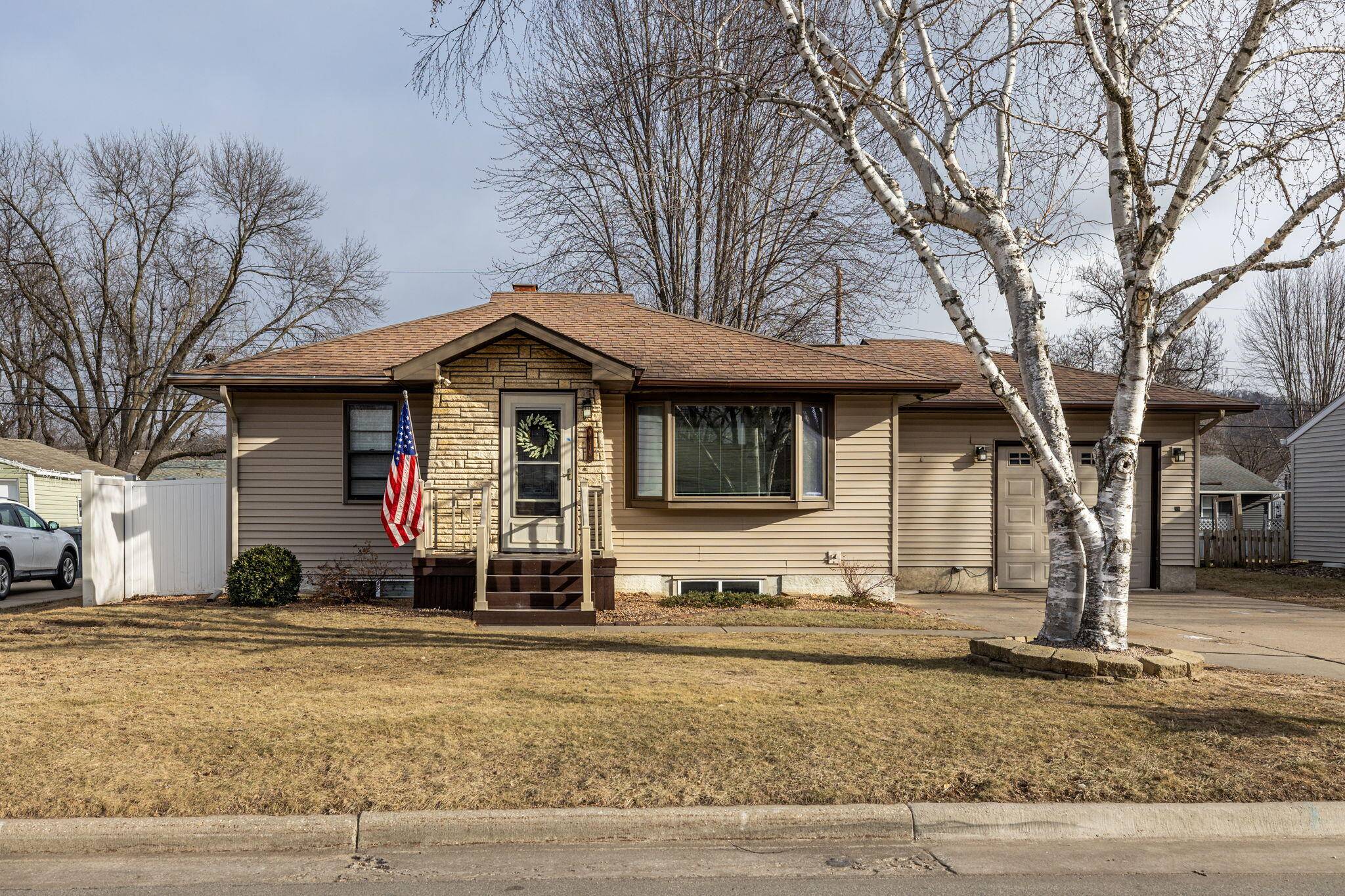 La Crosse, WI 54601,3115 25th St S