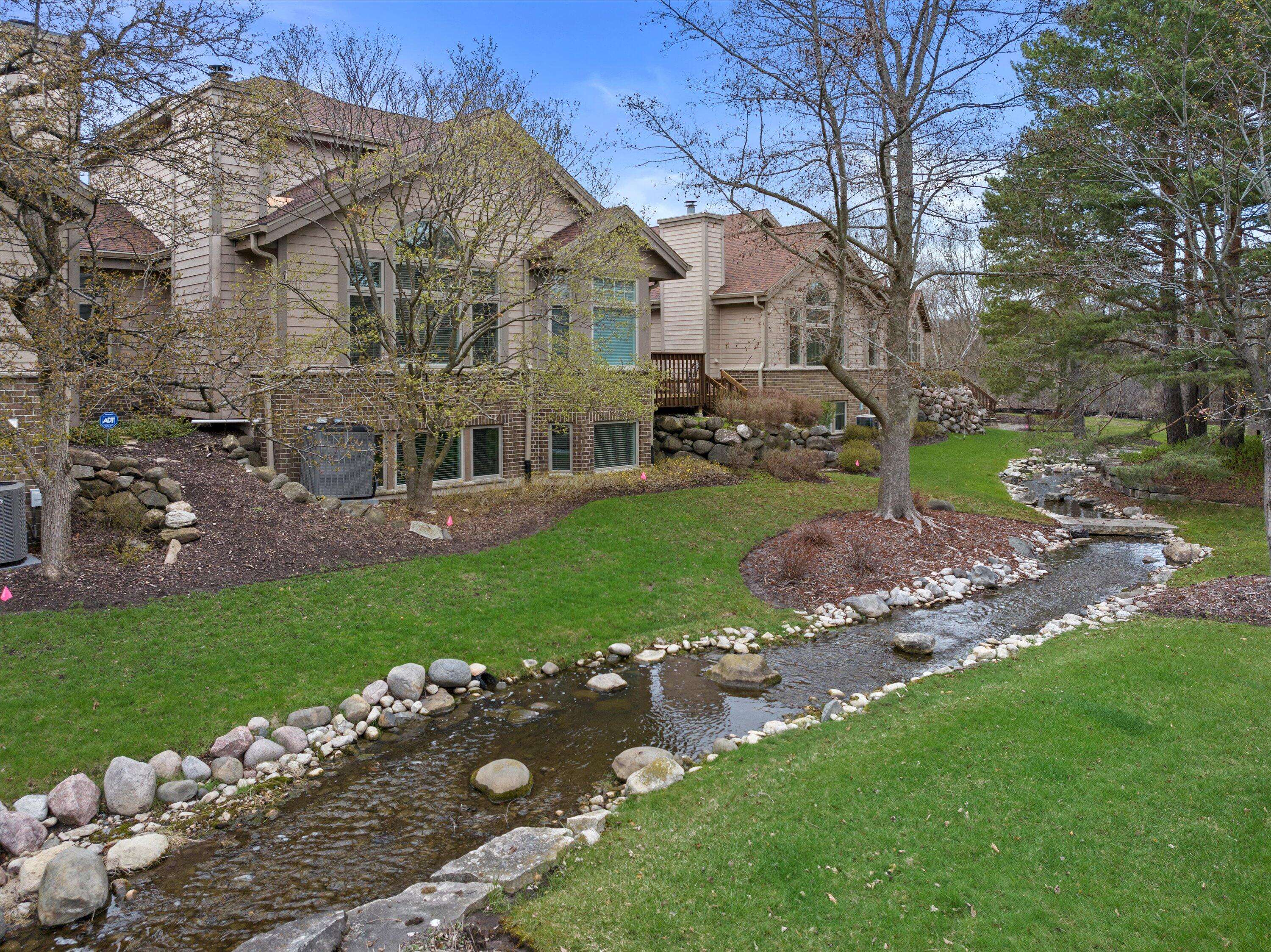 Brookfield, WI 53005,870 Lake Hollow - Unit C