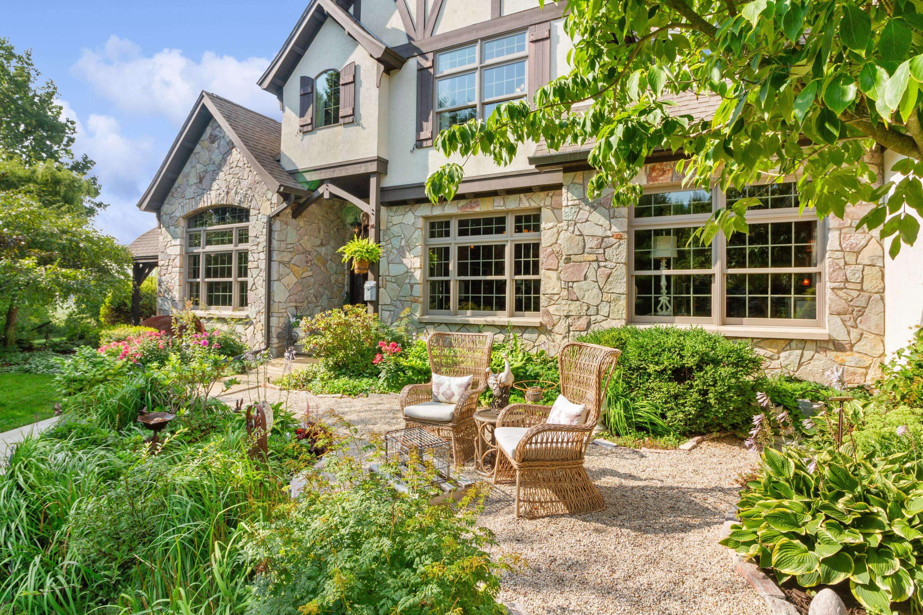 Walworth, WI 53184,W5003 Cobblestone Rd