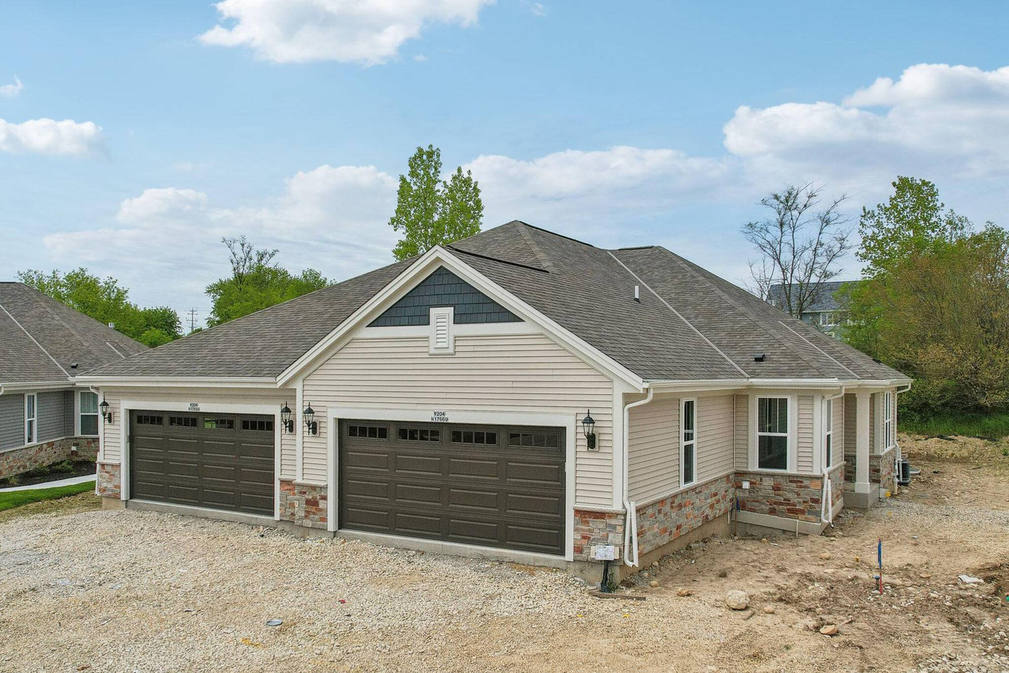 Jackson, WI 53037,W204N17669 Laurel Pl Unit 602