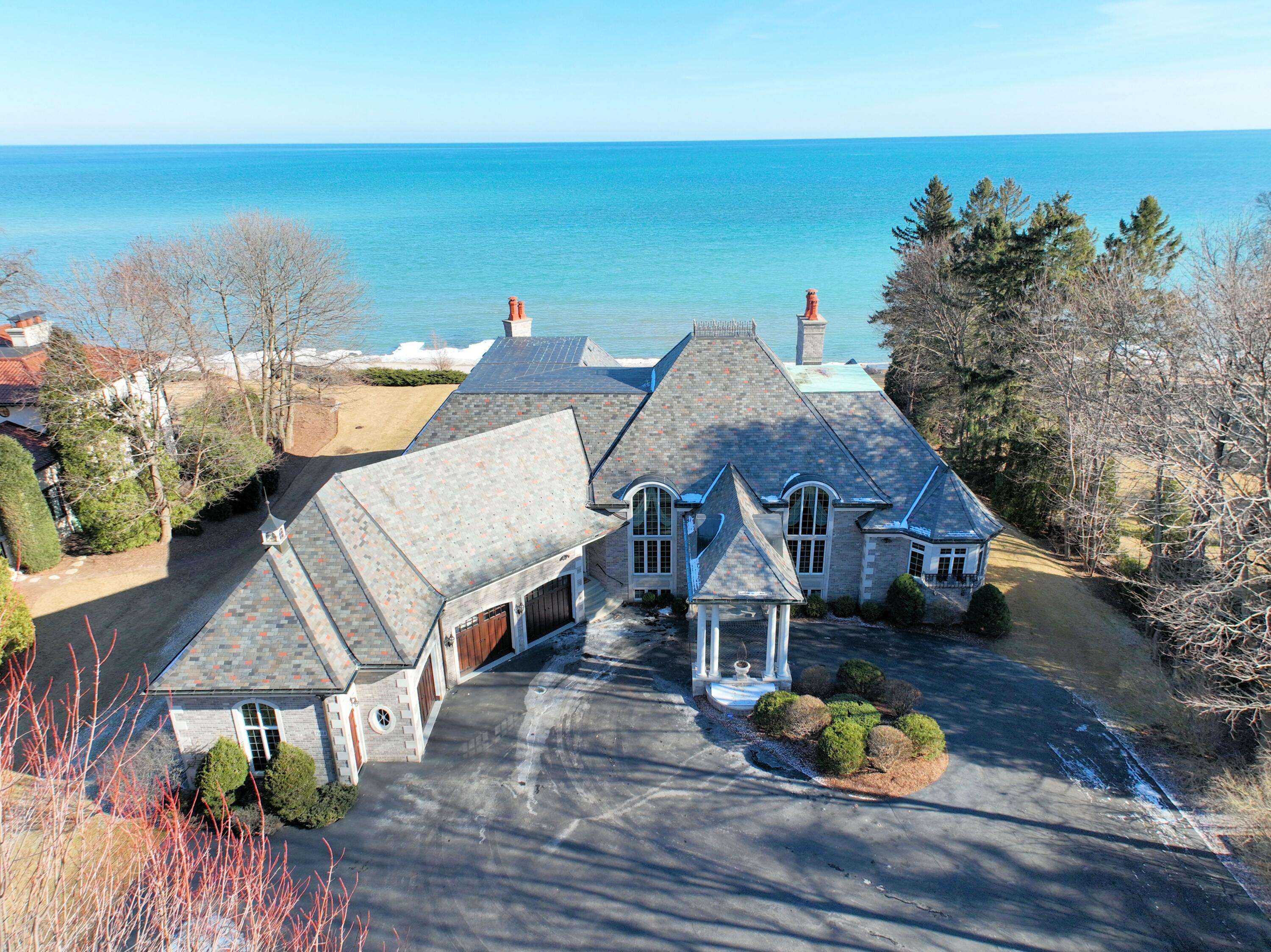 Fox Point, WI 53217,7818 N Beach Dr