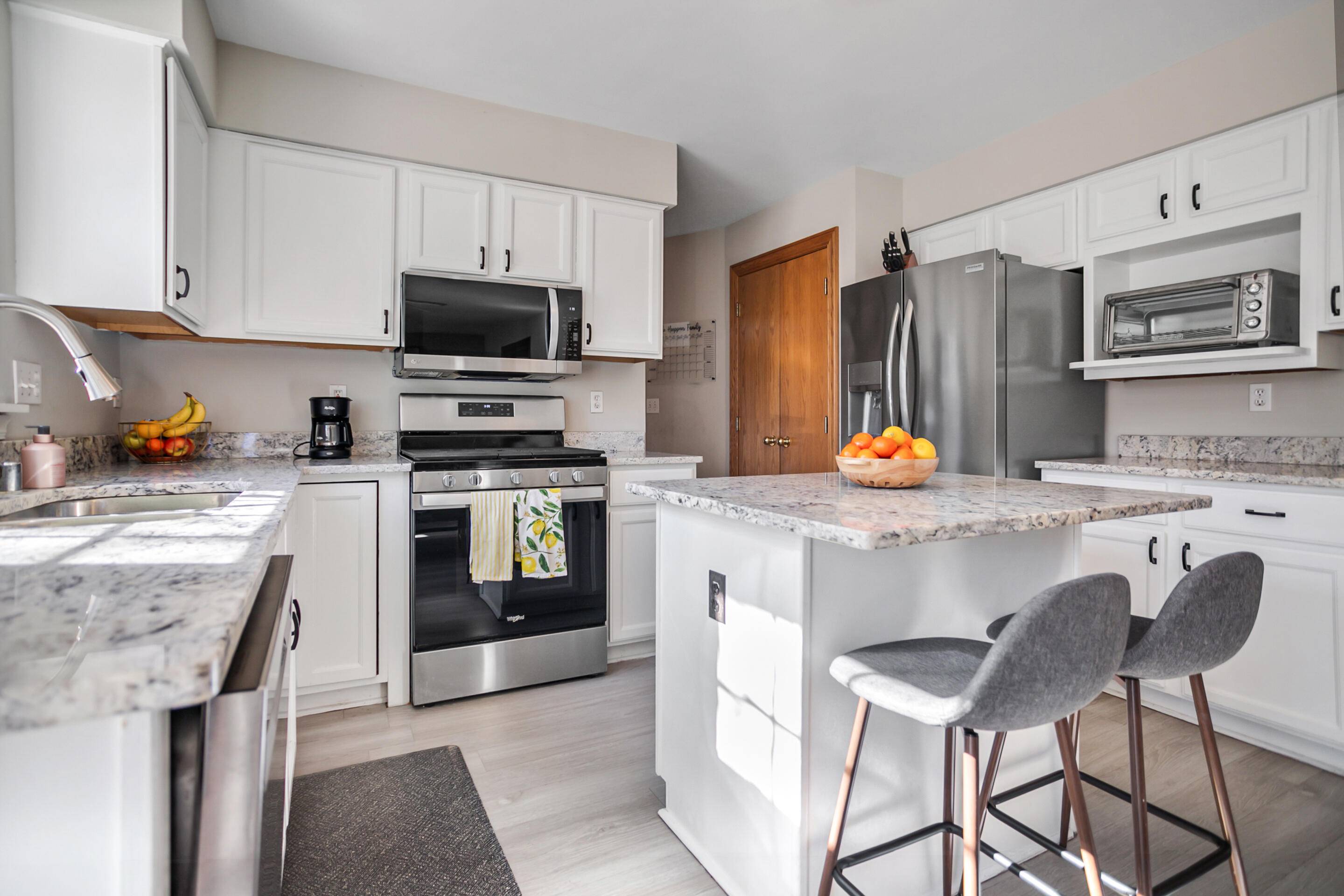 Menomonee Falls, WI 53051,N53W14519 Aberdeen Dr