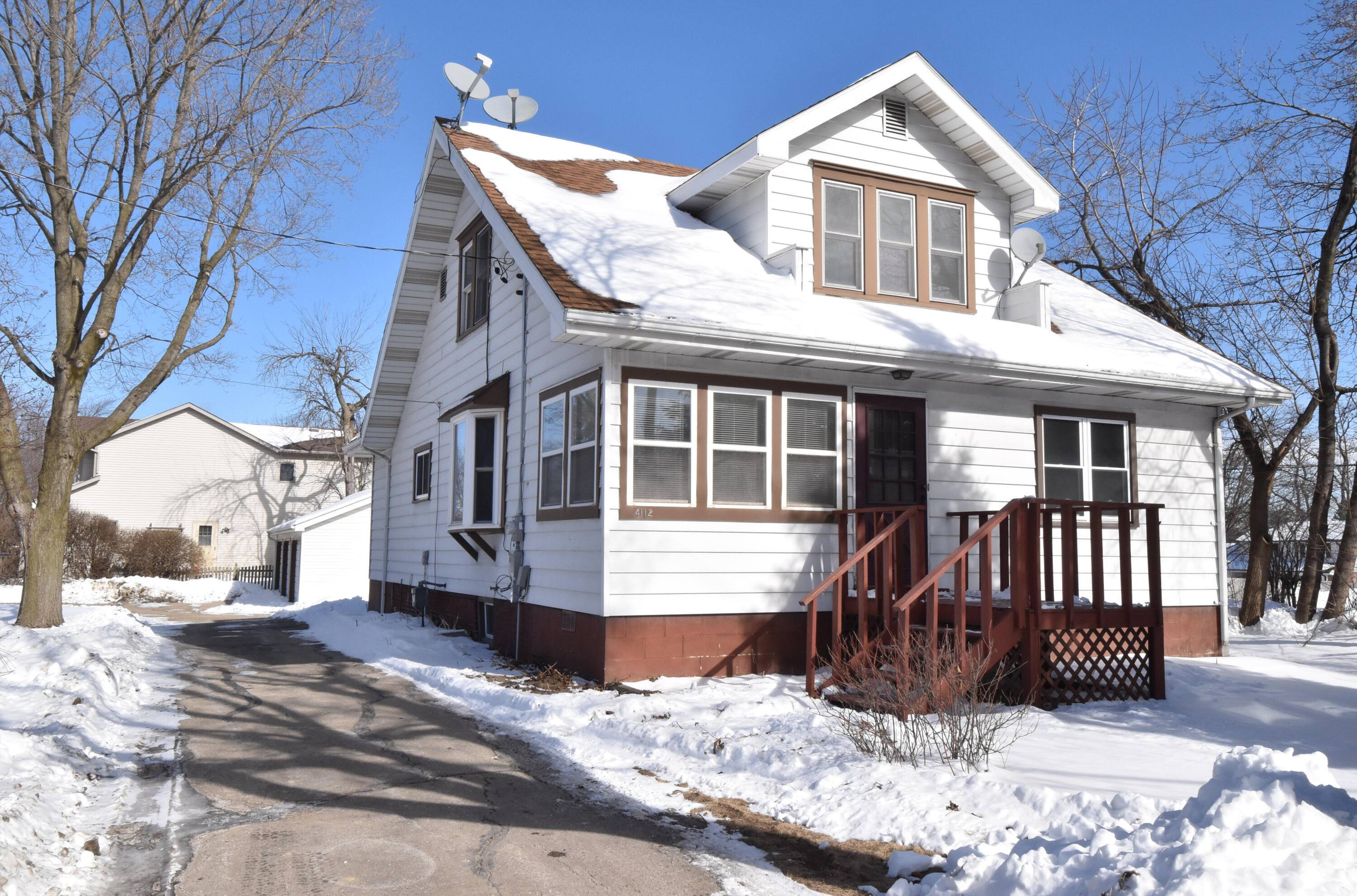 Mount Pleasant, WI 53405,4112 Spring St