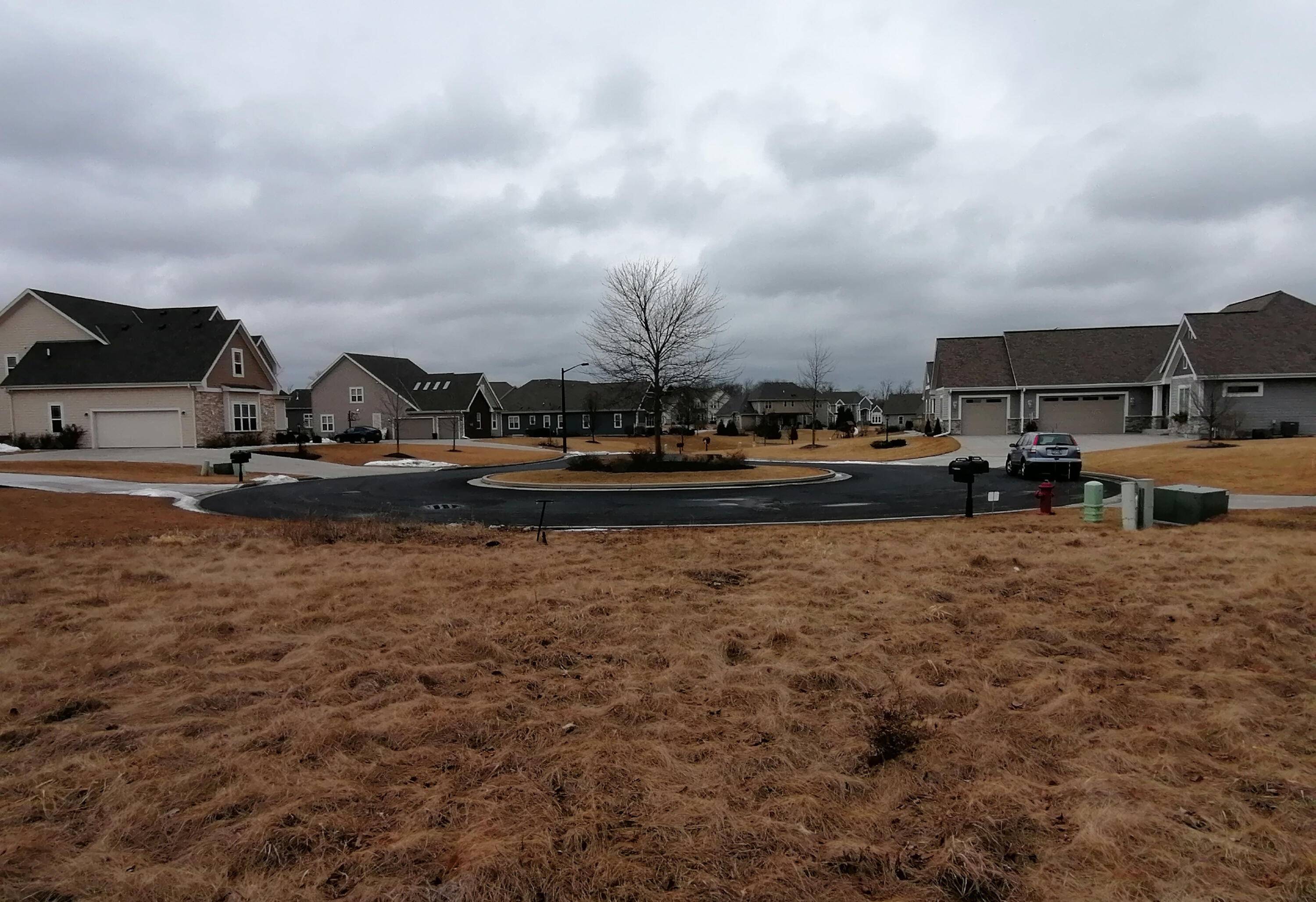 Menomonee Falls, WI 53051,N57W19673 Holly Ct