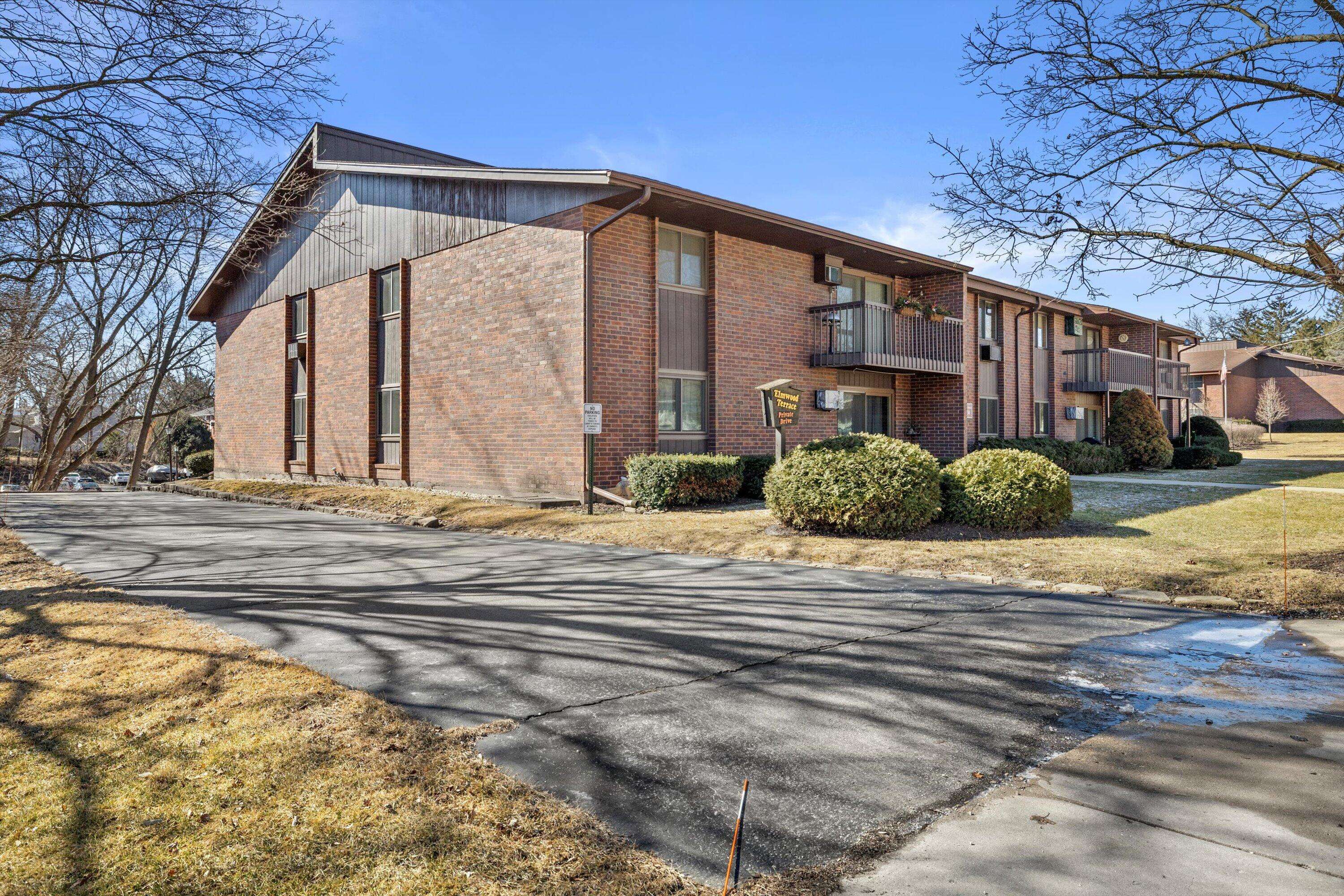 Lake Geneva, WI 53147,1250 Wisconsin St Unit 206B