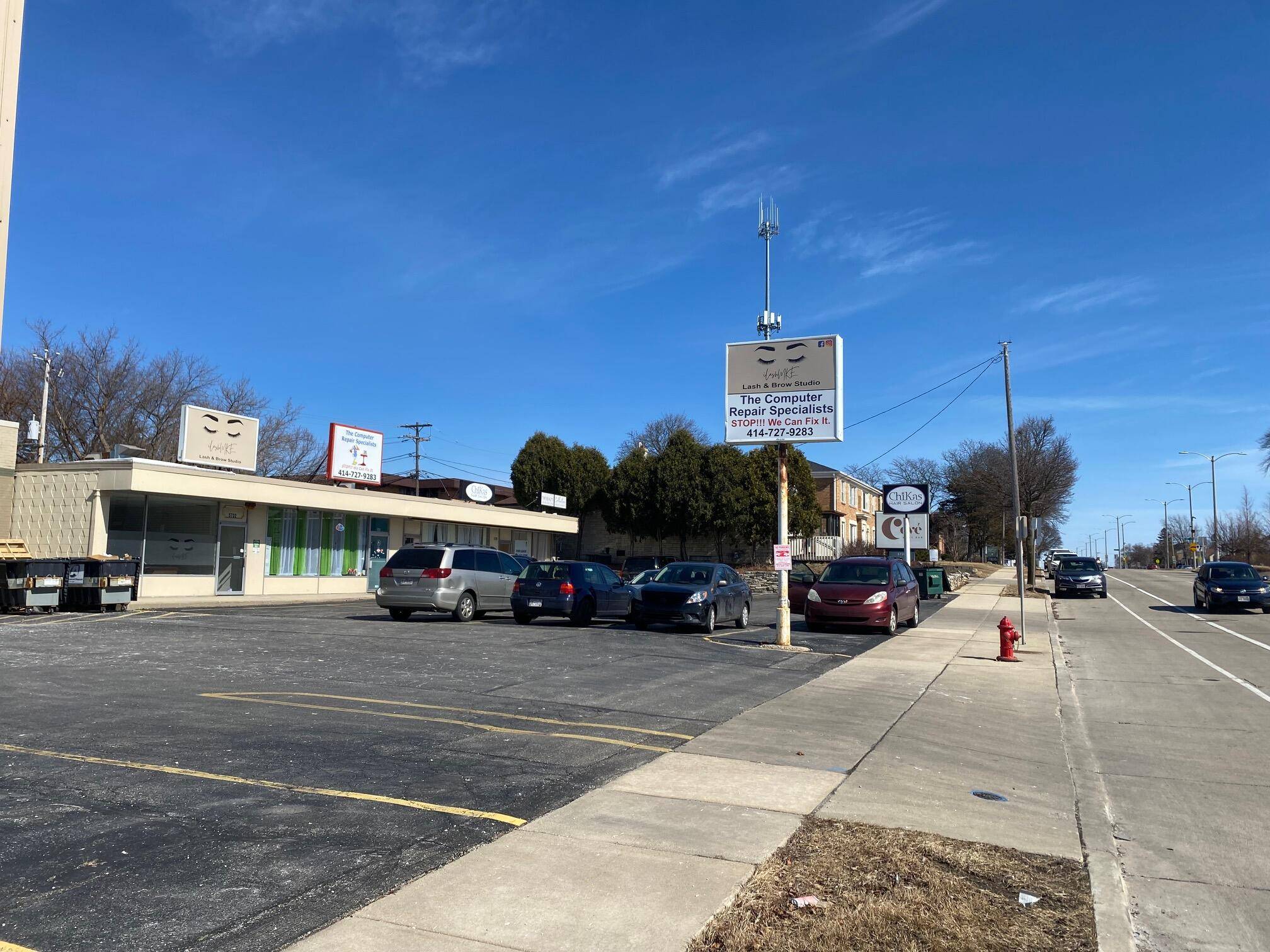 Milwaukee, WI 53219,5726 W Oklahoma Ave