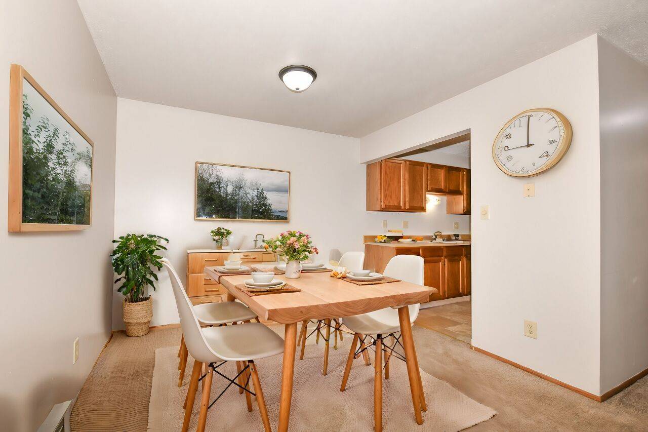 Milwaukee, WI 53224,11513 W Brown Deer Rd
