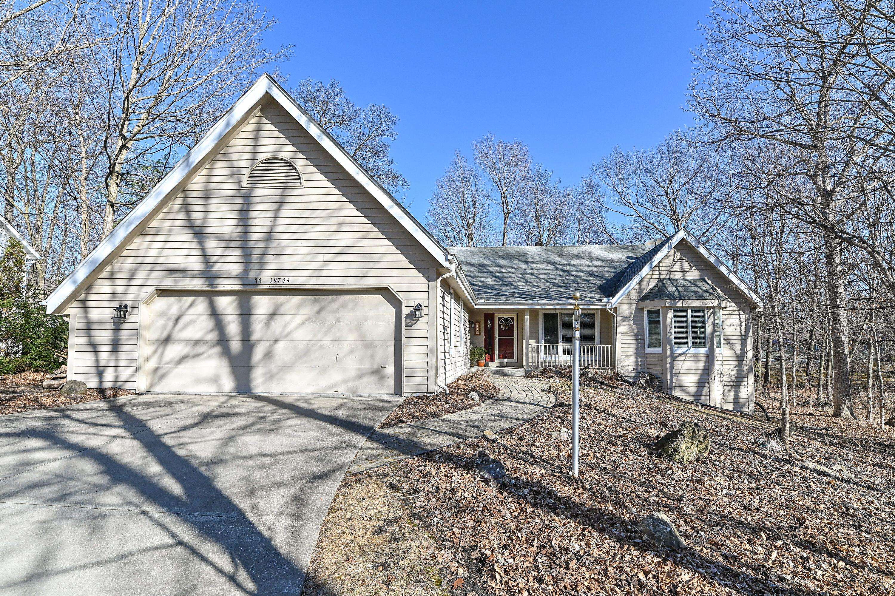 Muskego, WI 53150,S77W19744 Sanctuary Dr